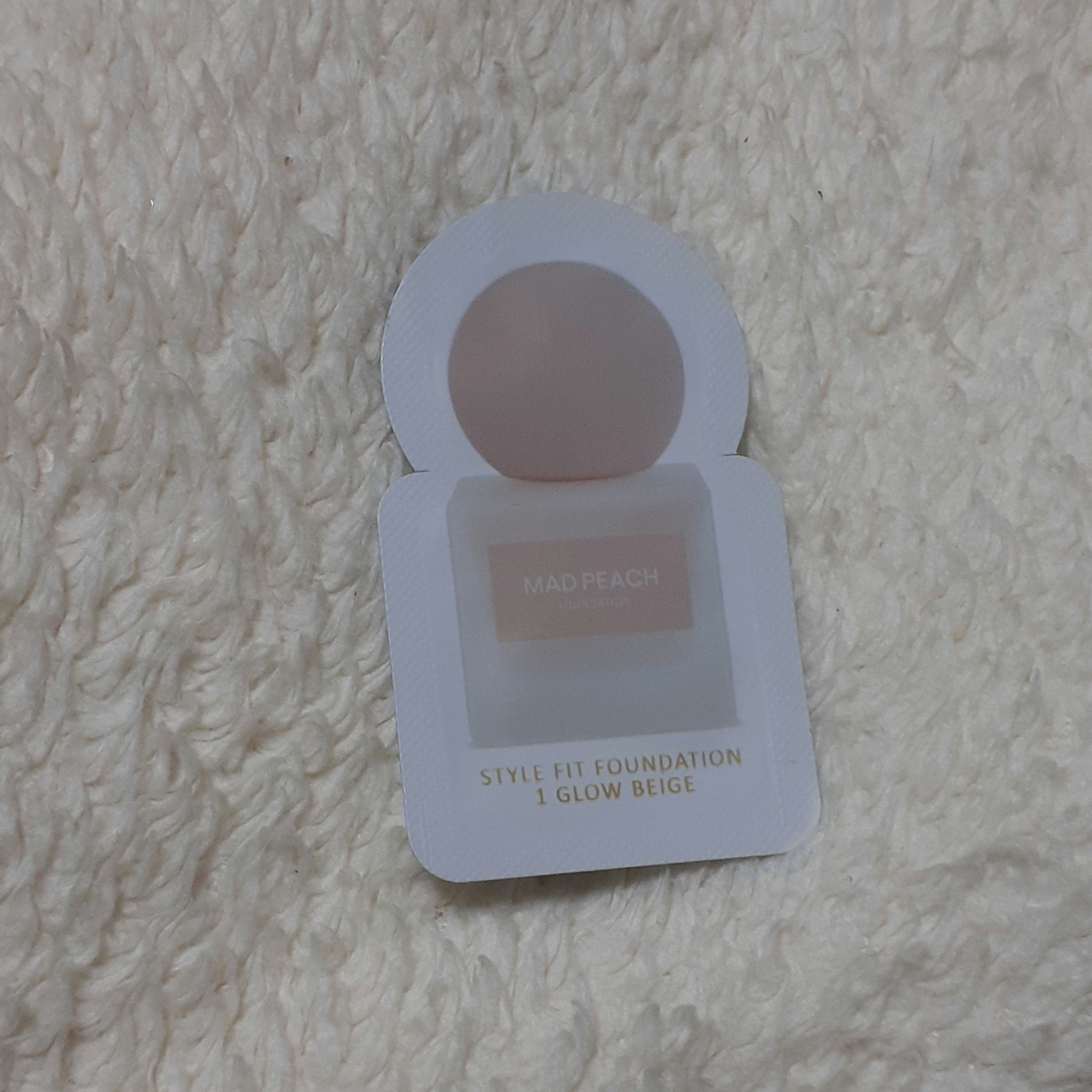 マッドピーチ スタイルフィットファンデーション/MAD PEACH/リキッドファンデーションを使ったクチコミ（1枚目）