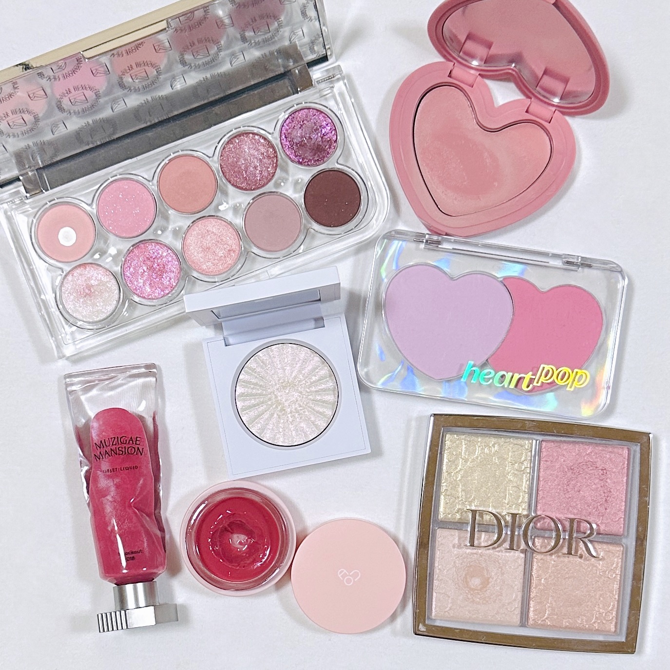 GLOWY TINT BALM/AOU/リップグロスを使ったクチコミ（1枚目）