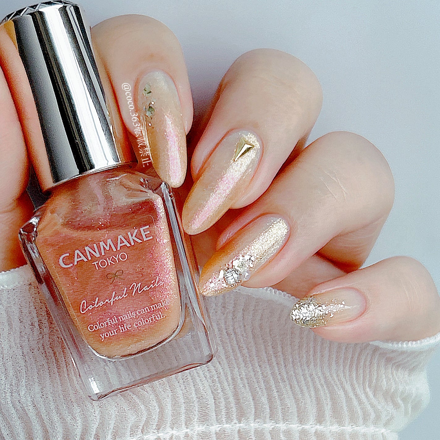 カラフルネイルズ/キャンメイク/マニキュアを使ったクチコミ(3枚目)