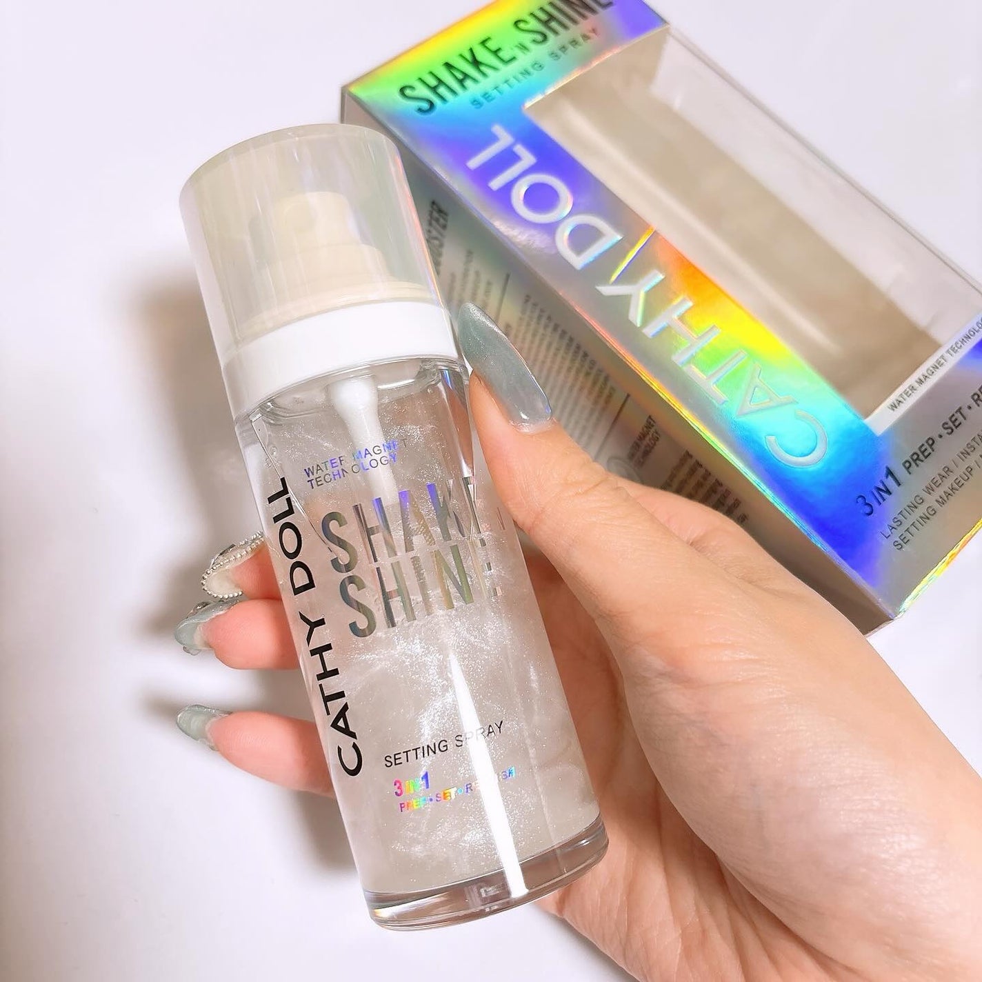 シェイクシャインセッティングスプレー/CathyDoll/フィックスミストを使ったクチコミ(2枚目)