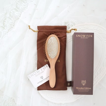 プレミアム FOXカッサ ウッド ヘアブラシ/SNOW FOX SKINCARE/メイクブラシを使ったクチコミ(2枚目)