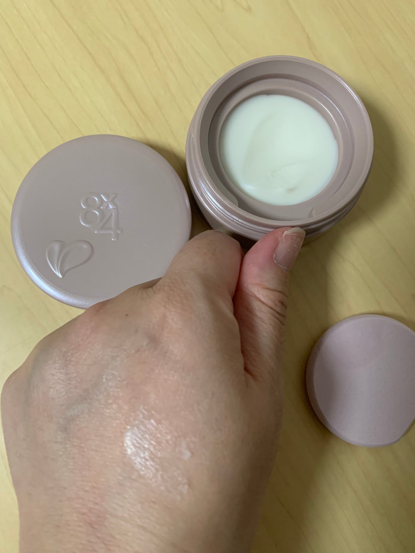 8x4 デオドラントパテ【医薬部外品】/8x4/デオドラント・制汗剤を使ったクチコミ(2枚目)