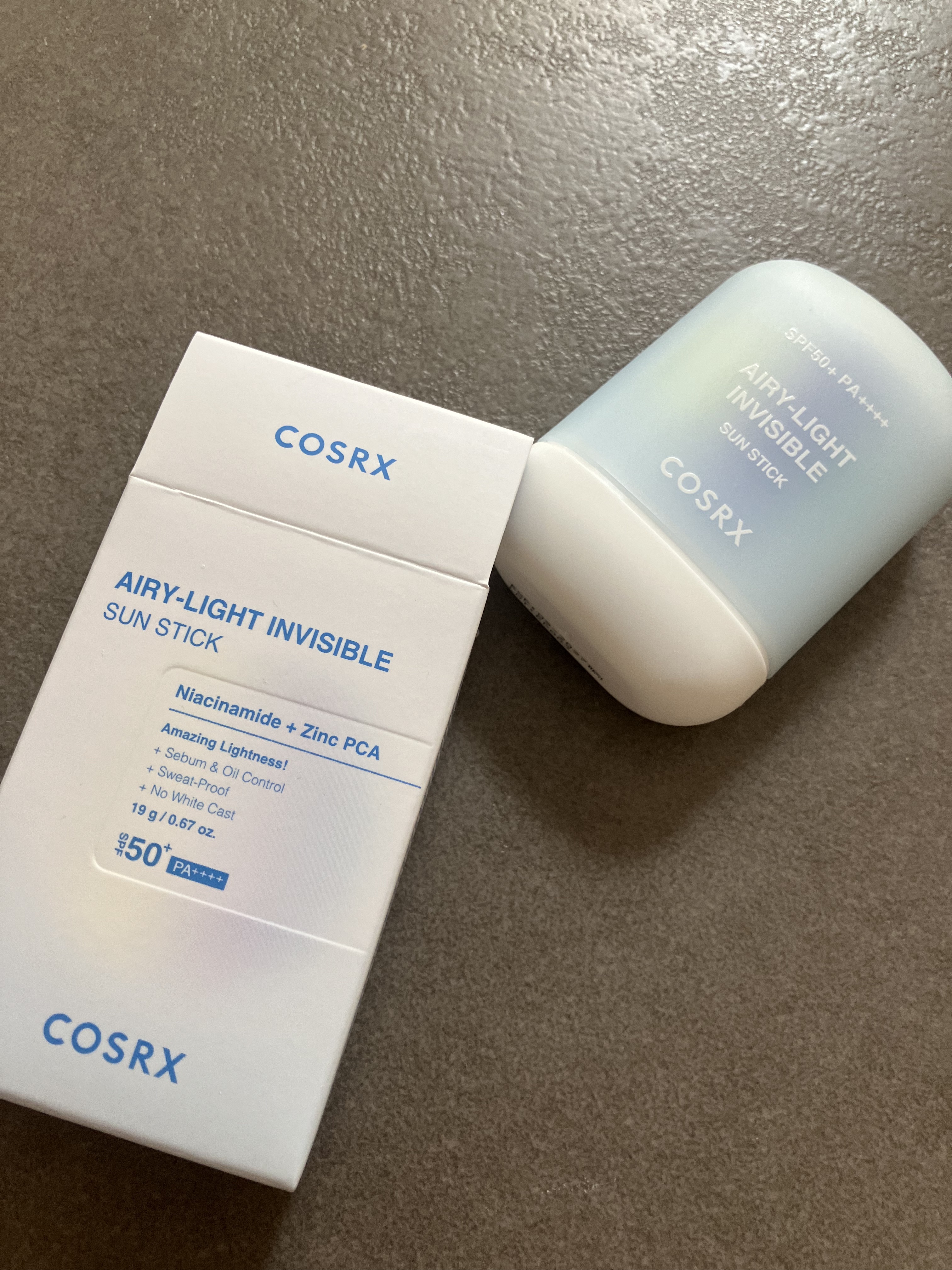 エアリーライト 透明UVスティック/COSRX/日焼け止めスティックを使ったクチコミ（3枚目）