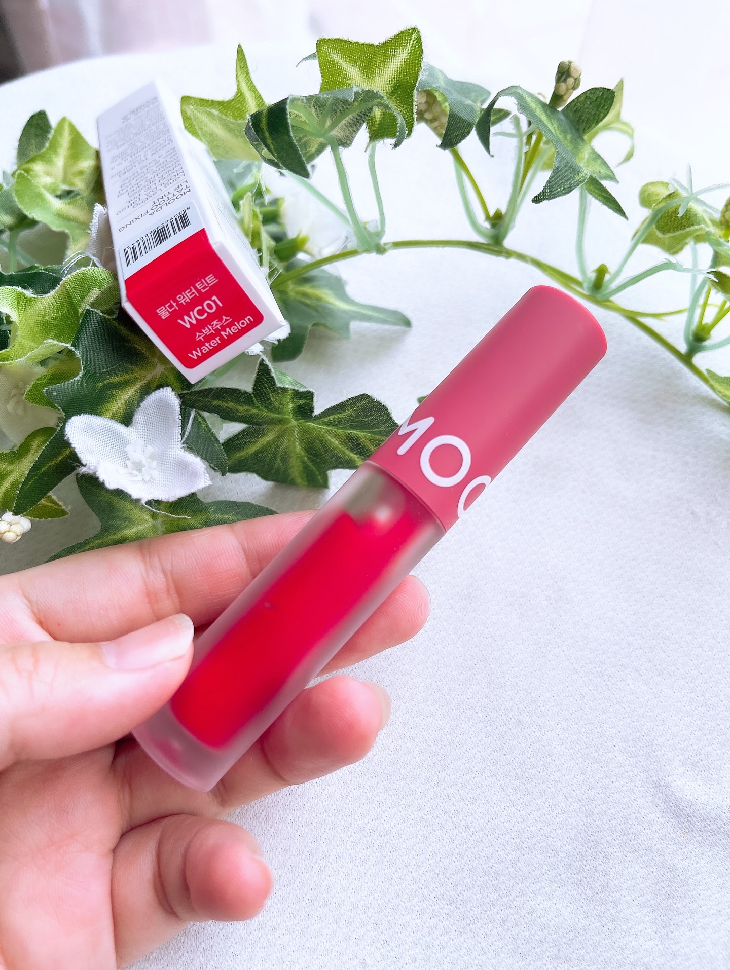 タトゥーフィクシングリップティント/MOOLDA/リップティントを使ったクチコミ（3枚目）