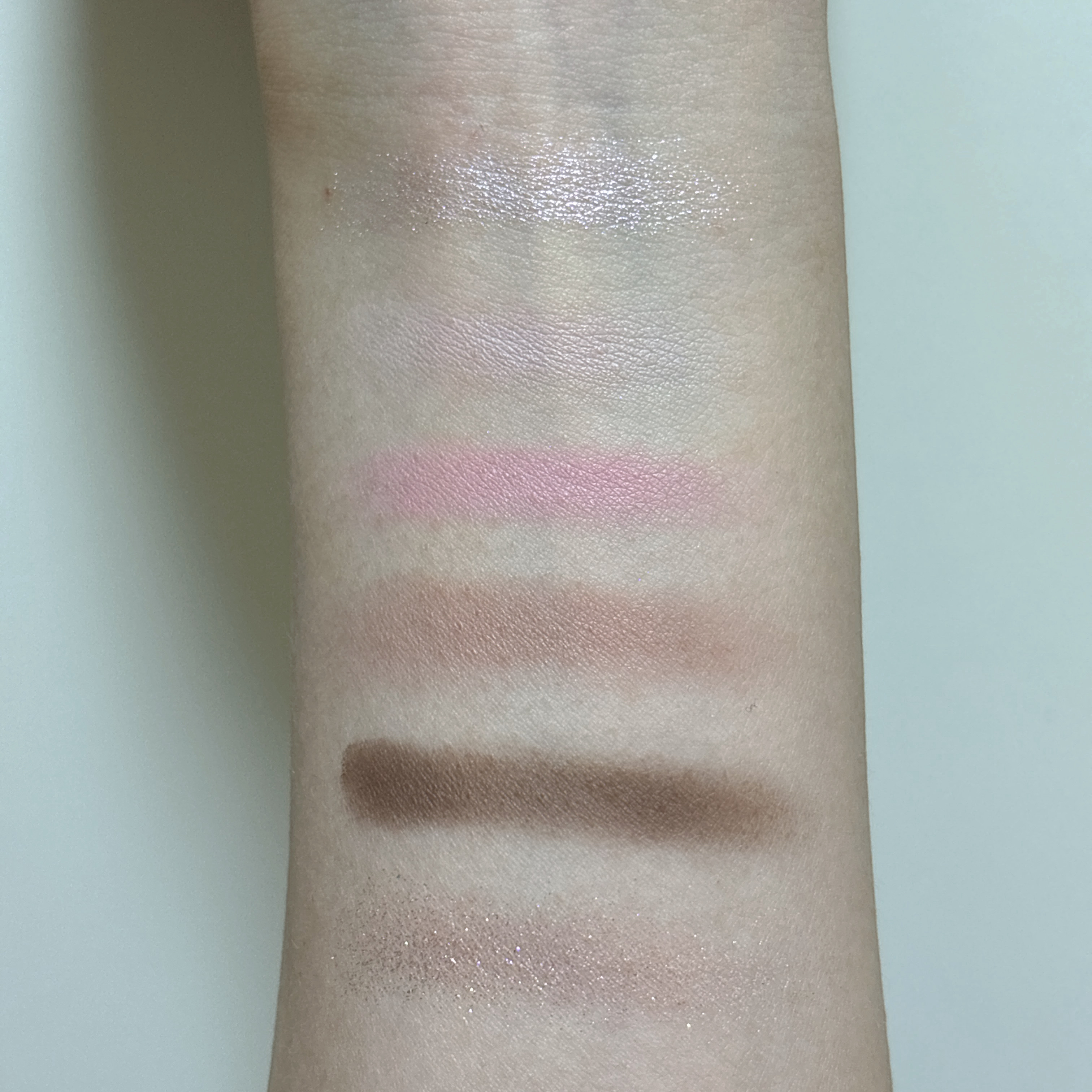 宝石アイシャドウ/GOGO TALES/アイシャドウパレットを使ったクチコミ（2枚目）