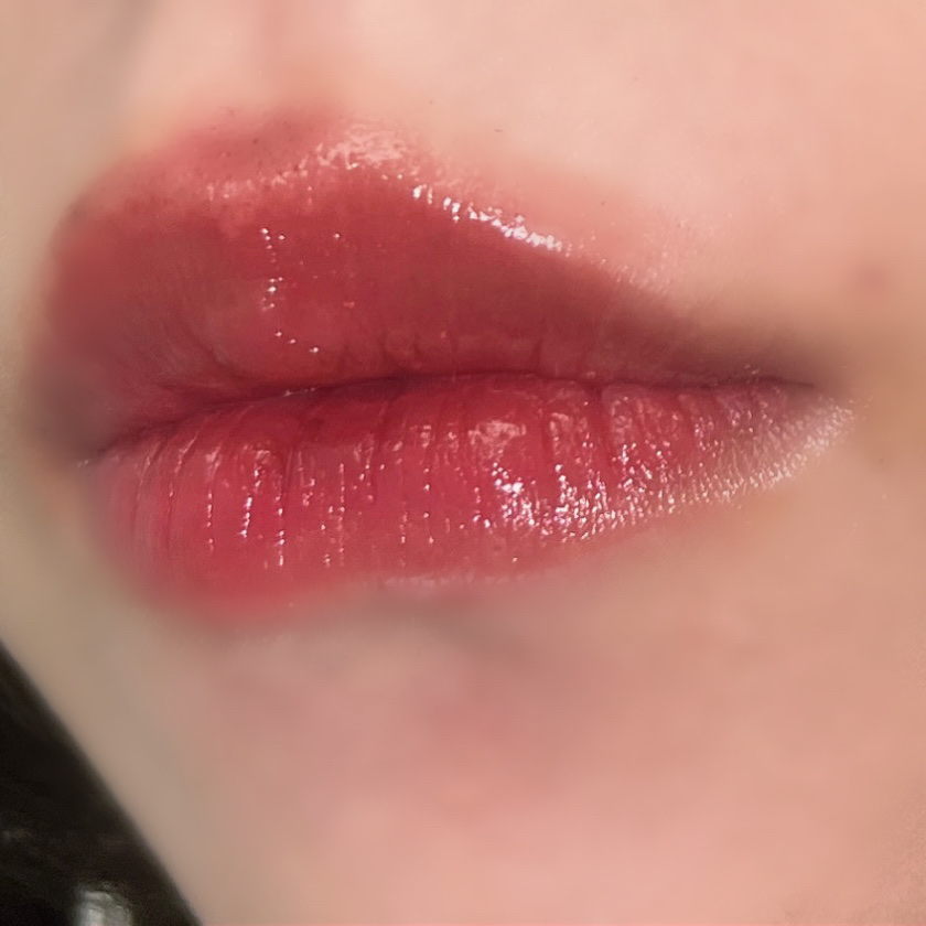 ニベア リッチケア＆カラーリップ 色持続タイプ カシスローズ/ニベア/リップクリームを使ったクチコミ（1枚目）