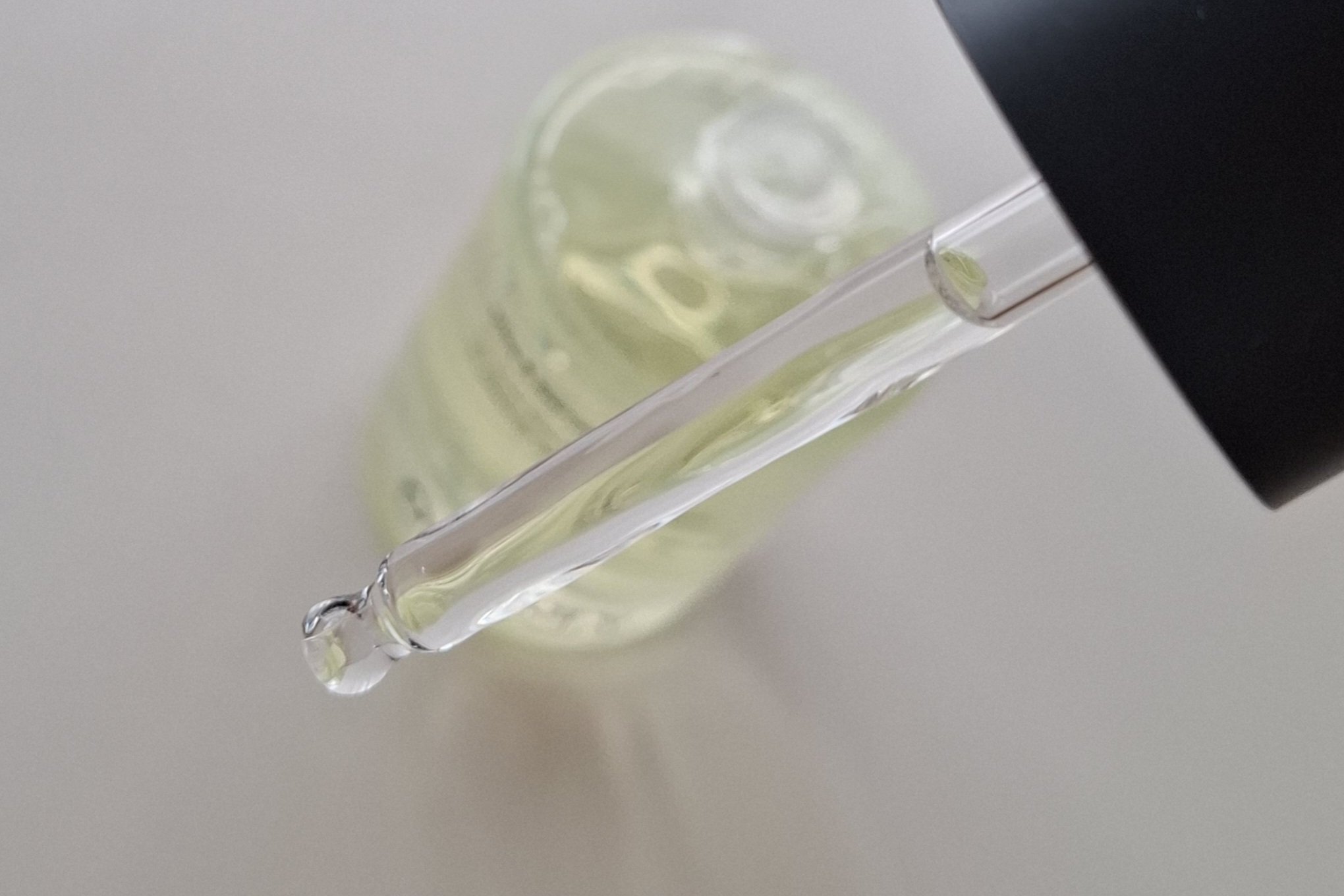 ビタ3セラム/オーズナリー/美容液を使ったクチコミ（2枚目）