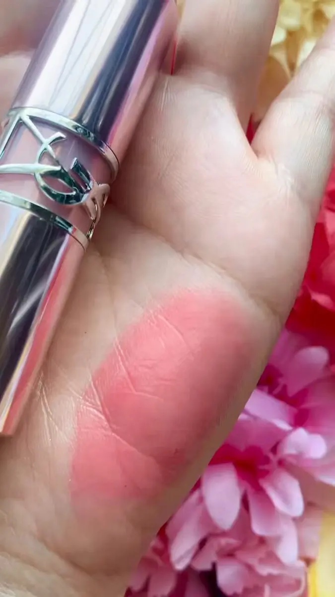 YSLラブシャイン キャンディ グロウ バーム/YVES SAINT LAURENT BEAUTE/口紅を使ったクチコミ（3枚目）