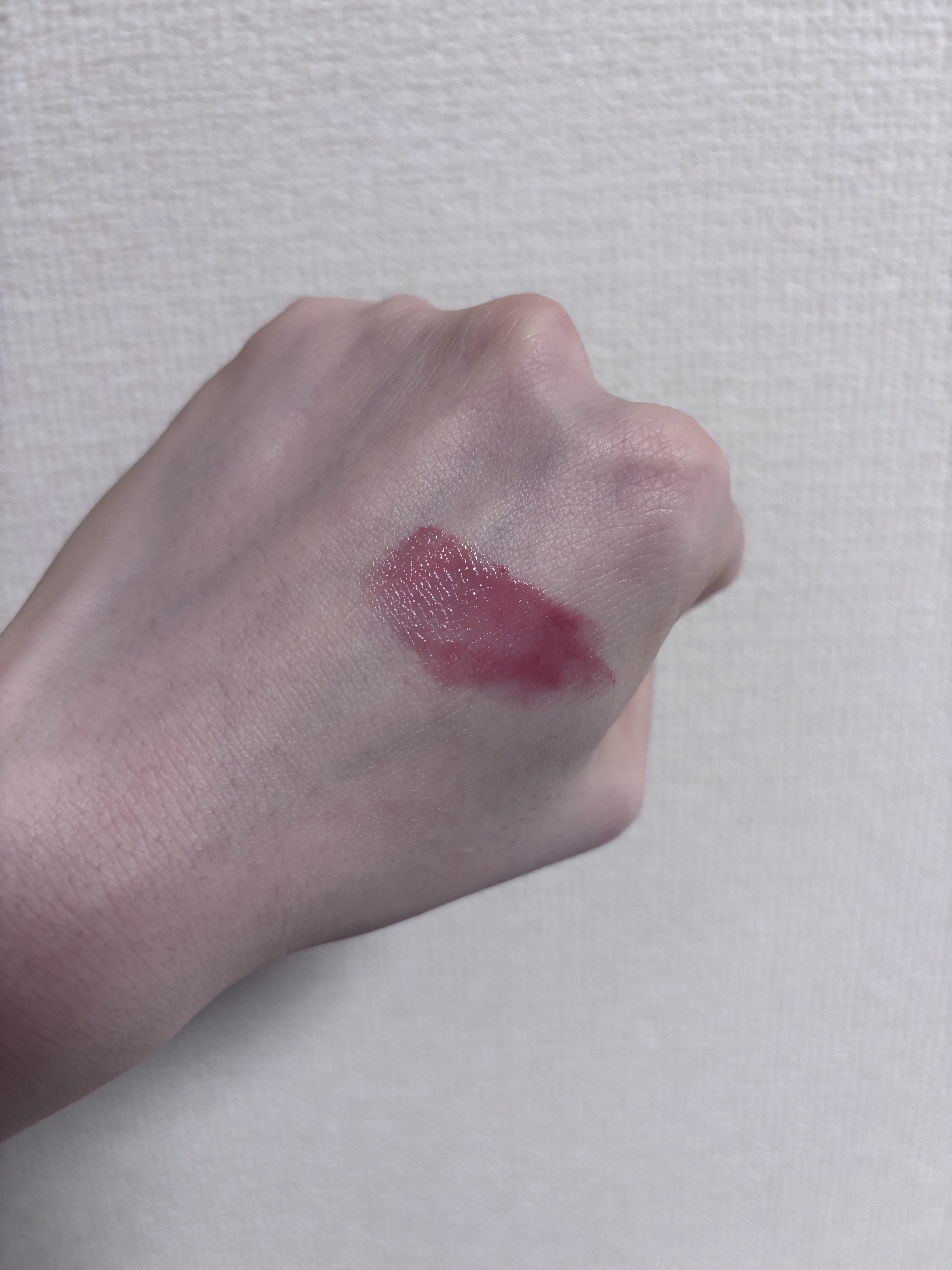 ボンディンググロウリップスティック/Laka/口紅を使ったクチコミ（3枚目）