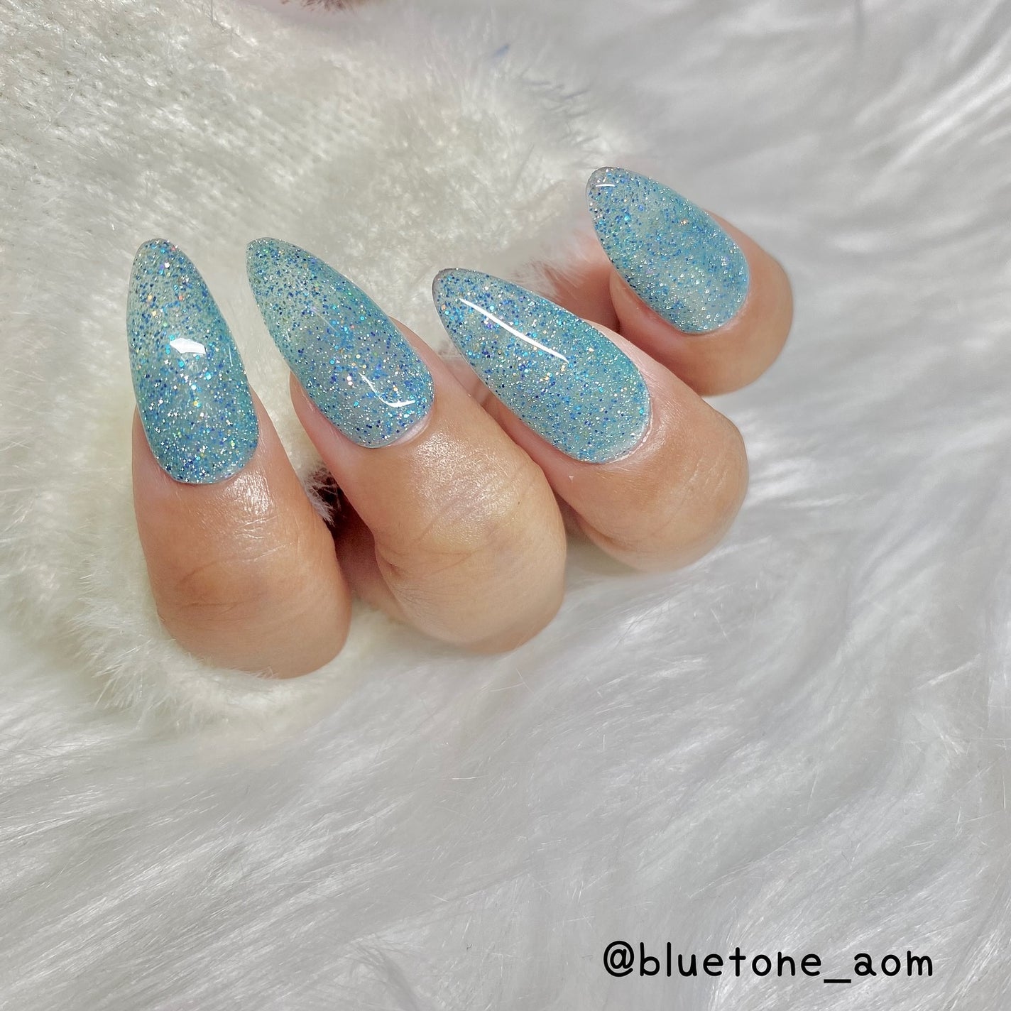 ⋆͛🦖⋆͛aomi on LIPS 「オリジナルフラッシュスカイブルー!にどでかいエンジェルブルーを..」(7枚目)