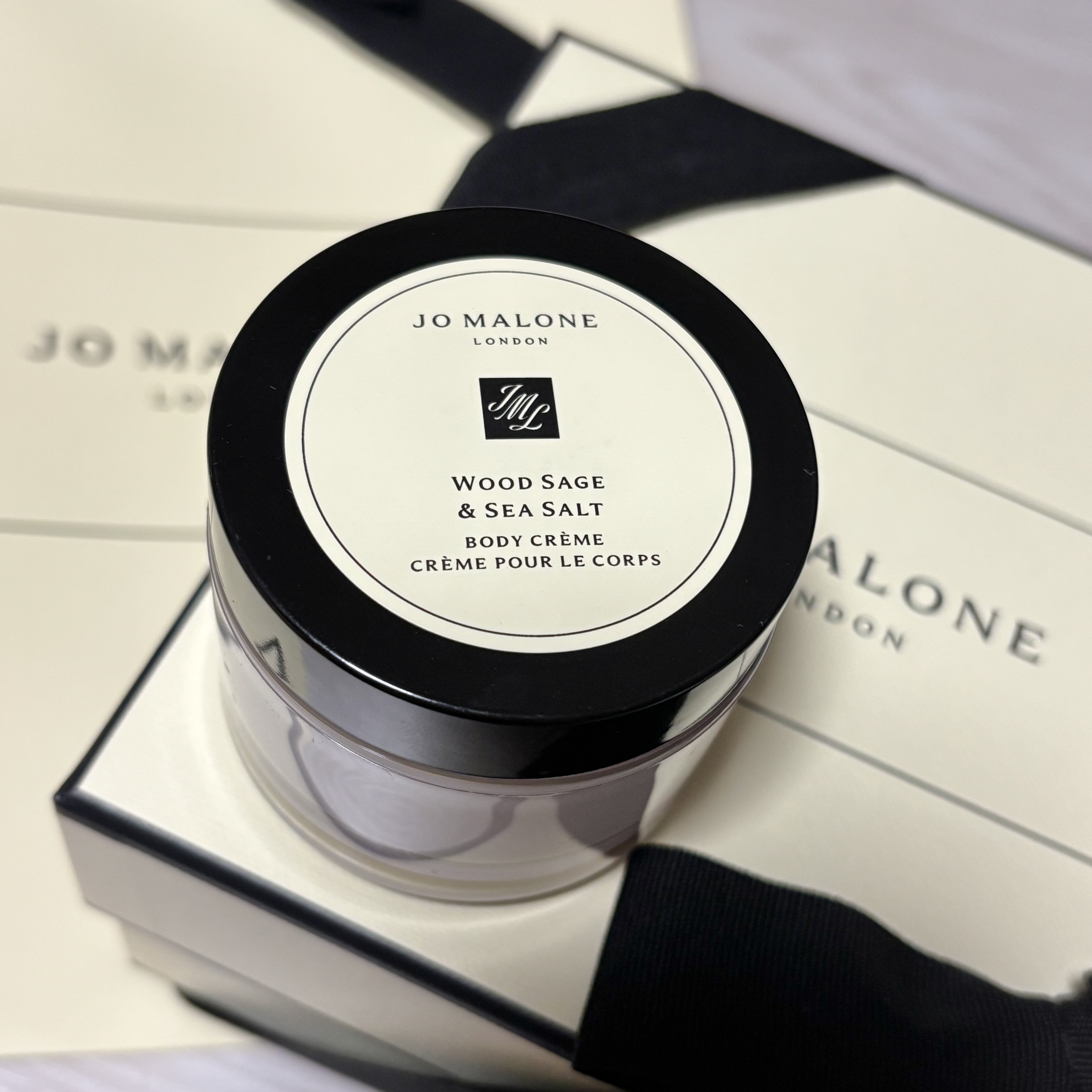 Jo MALONE LONDON ウッド セージ & シー ソルト ボディ ク… ウッド セージ & シー ソルト ボディ & ハンド ローション