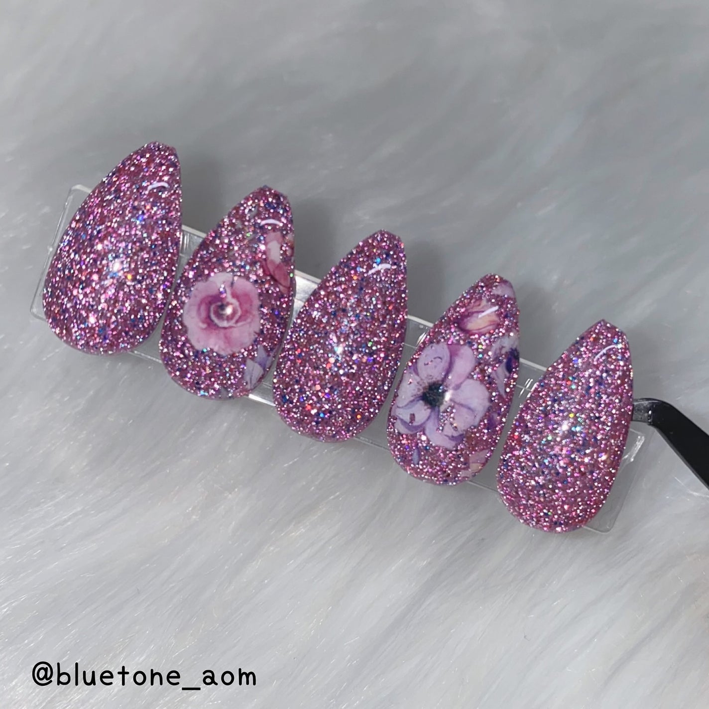 ⋆͛🦖⋆͛aomi on LIPS 「オリジナルフラッシュ不思議パープル💜🟣ごちゃごちゃした感じにな..」(6枚目)