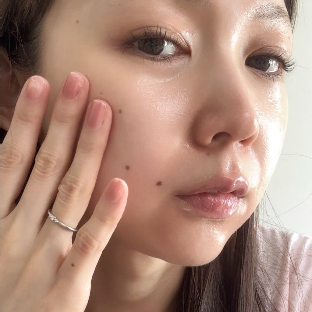 グラスーン　グルタブライト　ＶＣ　コンデンスドロップ/GLASSOON/美容液を使ったクチコミ（3枚目）