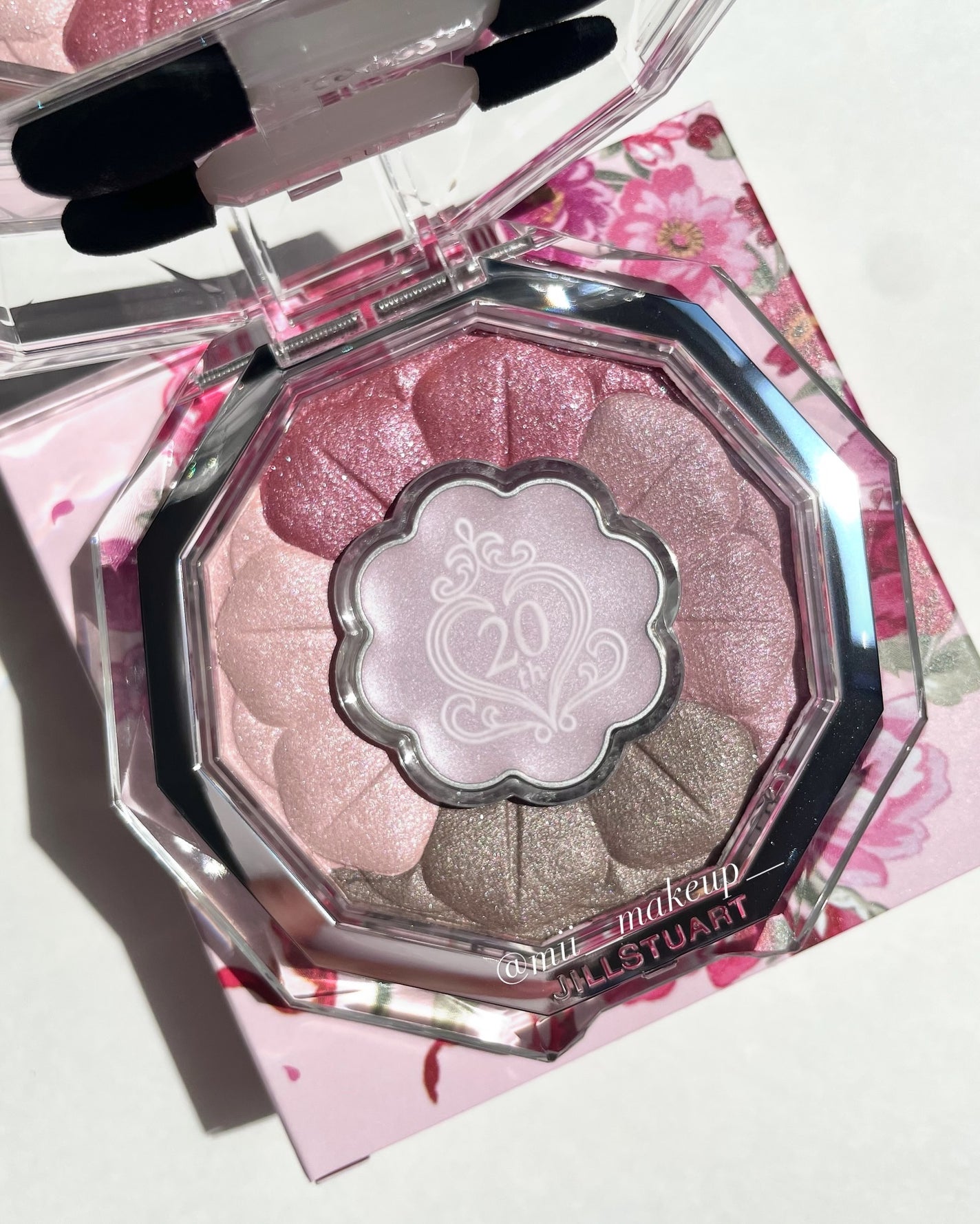 ジルスチュアート ブルームクチュール アイズ ガーランドウィズユー/JILL STUART/アイシャドウパレットを使ったクチコミ(9枚目)