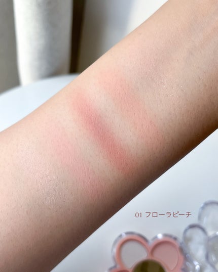 フローラアイパレット/AMUSE/アイシャドウを使ったクチコミ(4枚目)