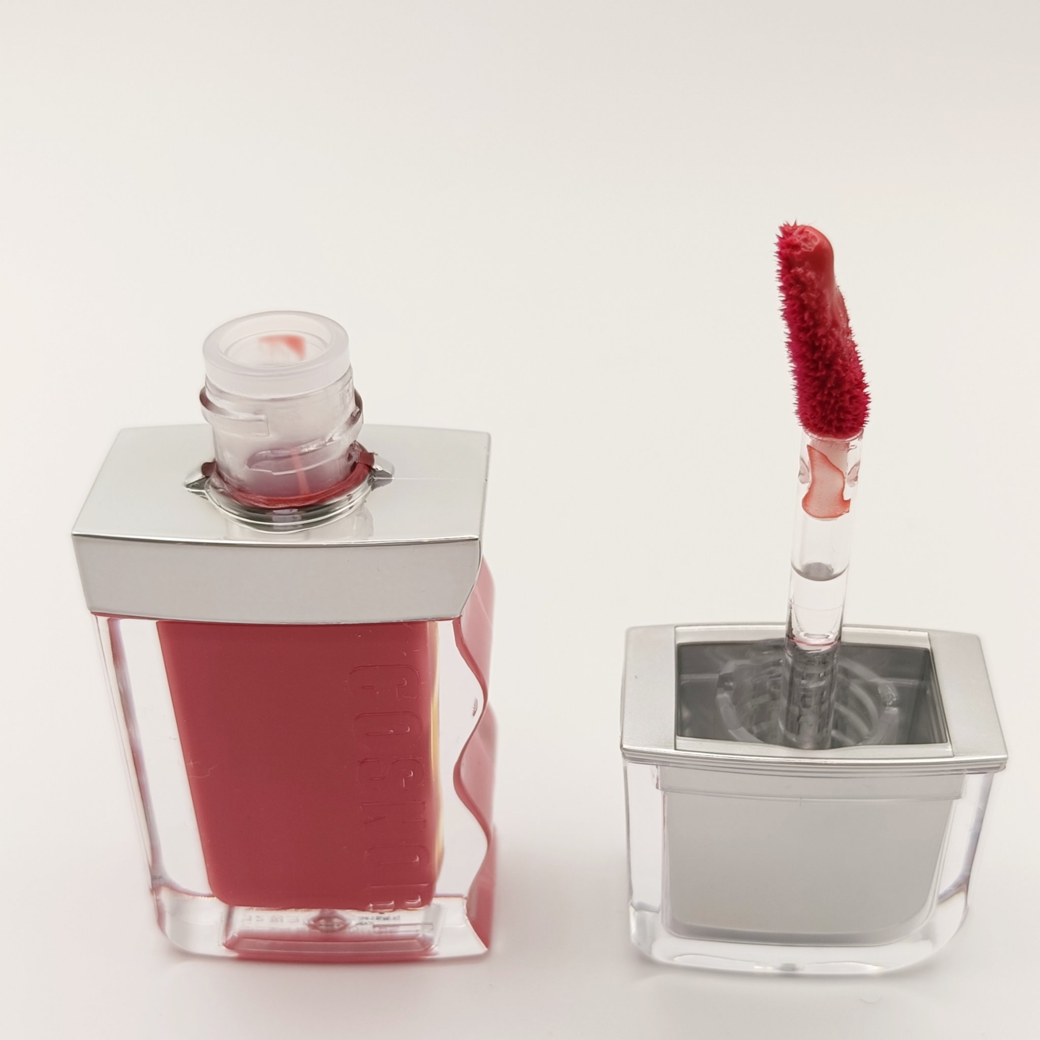 フローウェーブティント/COSNORI/リップティントを使ったクチコミ（3枚目）