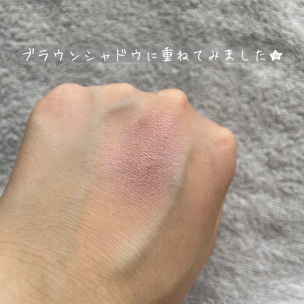 トーン ペタル フロート アイズ/to/one/単色アイシャドウを使ったクチコミ(3枚目)