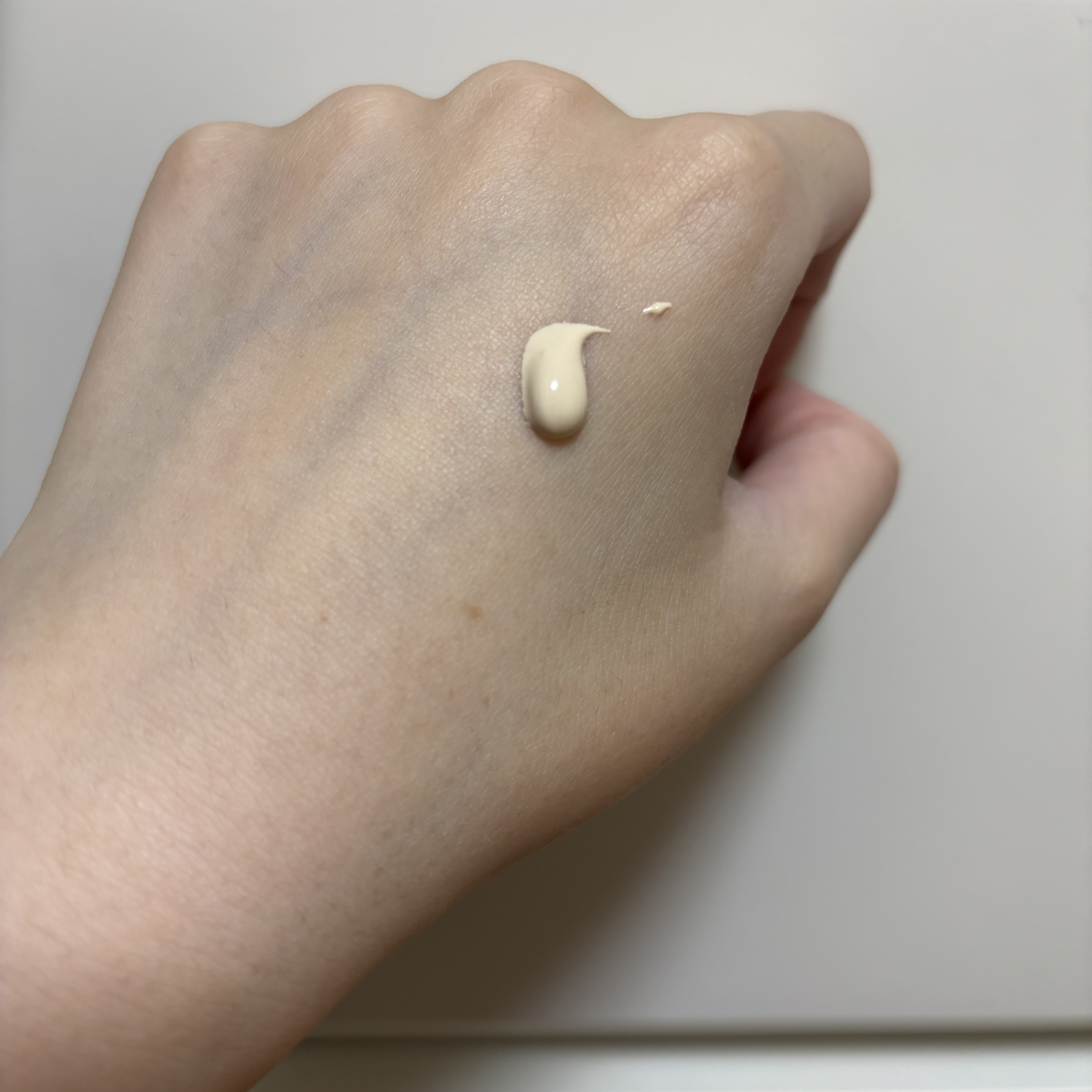 エッセンスベース EX/マキアージュ/化粧下地を使ったクチコミ（2枚目）