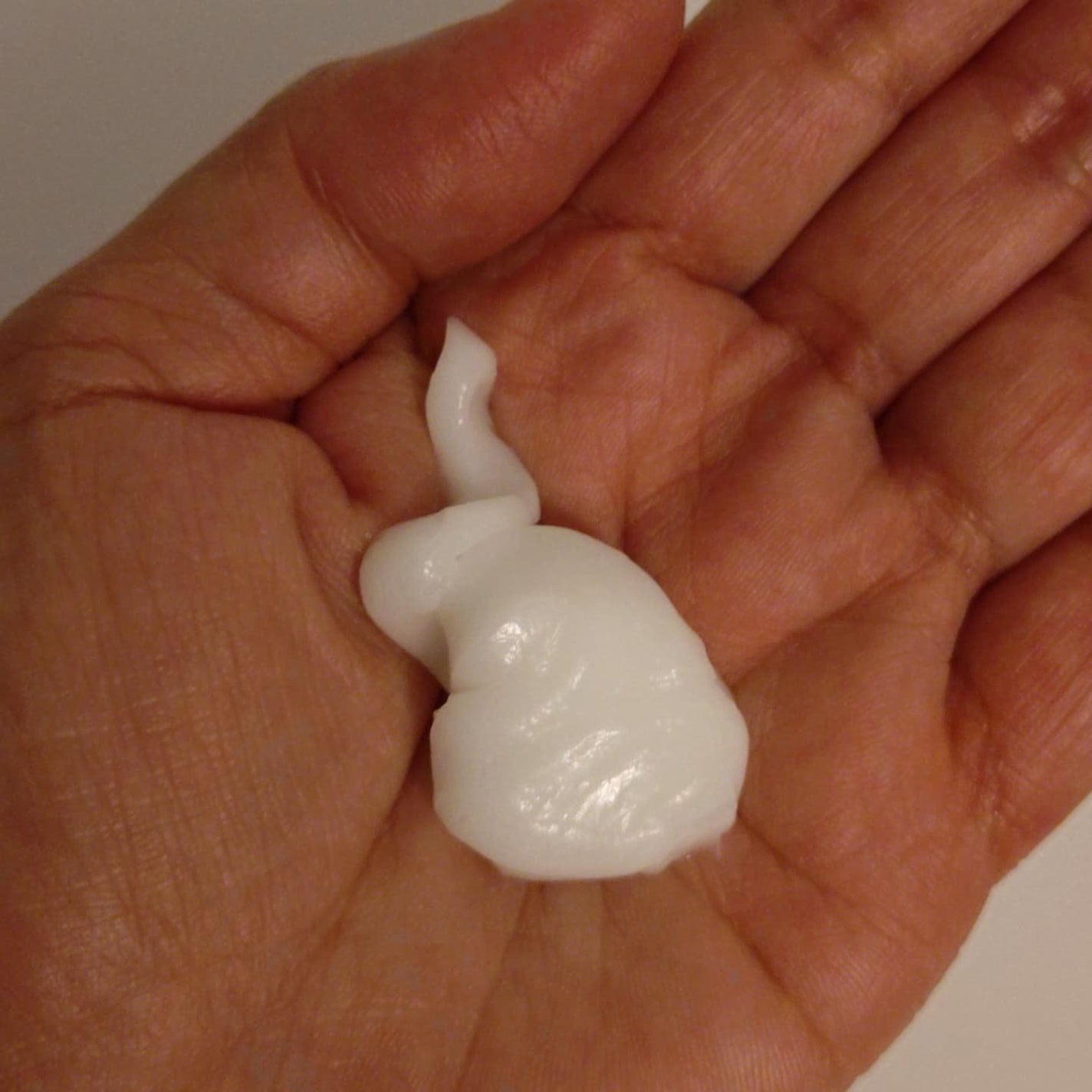 ストレートシャンプー/ストレートトリートメント ホワイトブロッサムの香り/Straine/市販シャンプーを使ったクチコミ(3枚目)