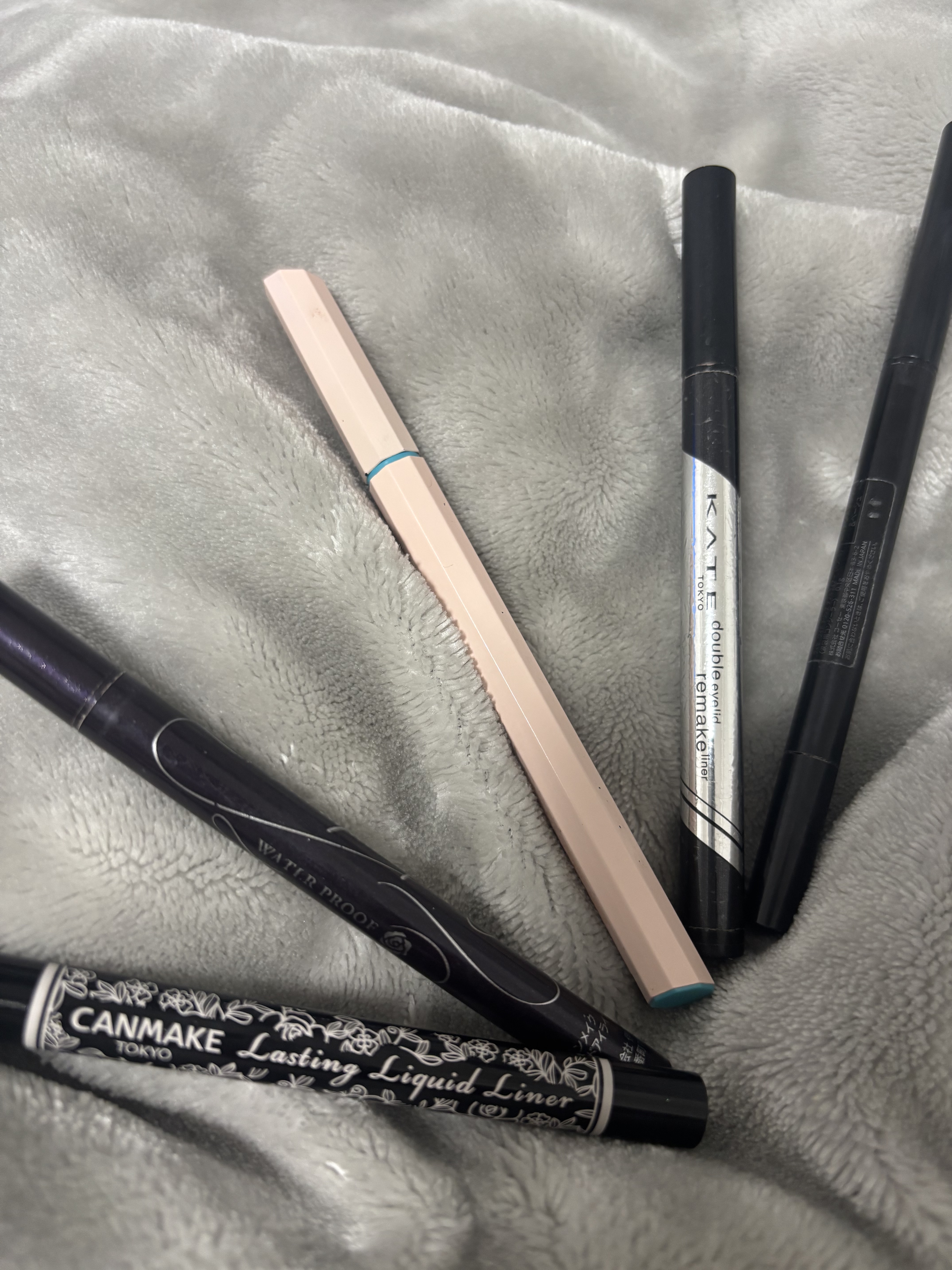 ワイド トリック ダブルライナー 01 ニュアンスブラウン＆ベージュ/Visée/リキッドアイライナーを使ったクチコミ（1枚目）