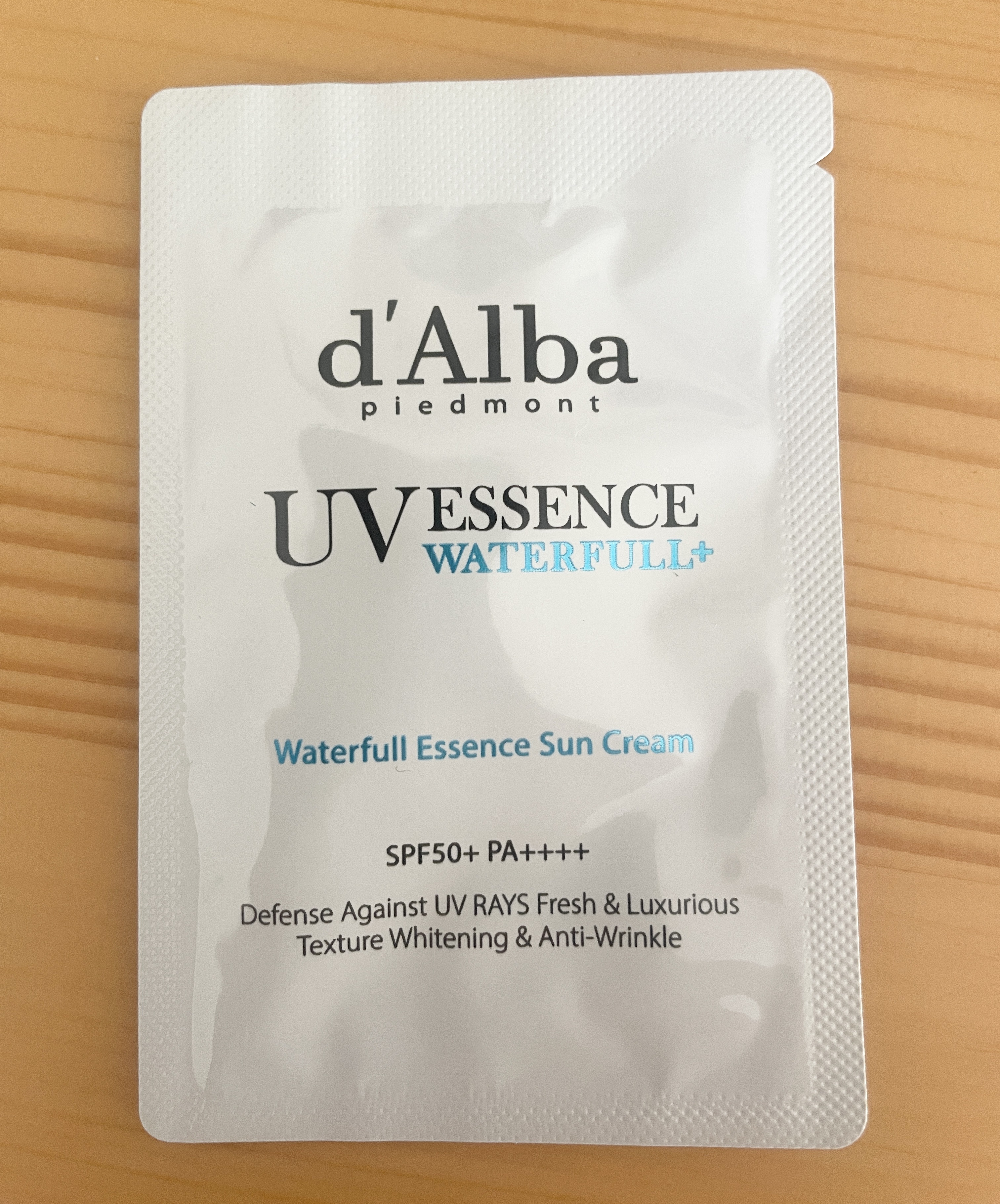 ダルバ ウォータフル エッセンス サンクリーム/ダルバ/日焼け止めクリームを使ったクチコミ（1枚目）