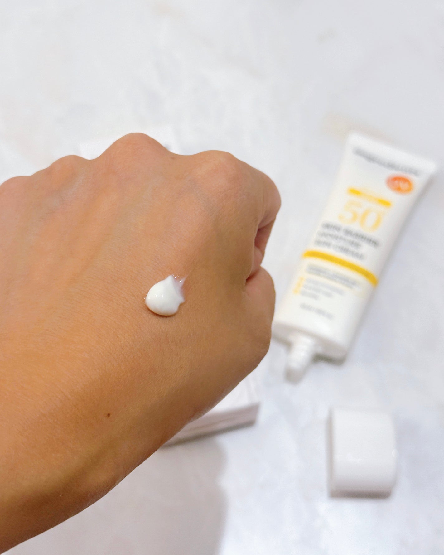 スキンバリアモイスチャーサンクリーム/Ongredients/日焼け止めクリームを使ったクチコミ(4枚目)