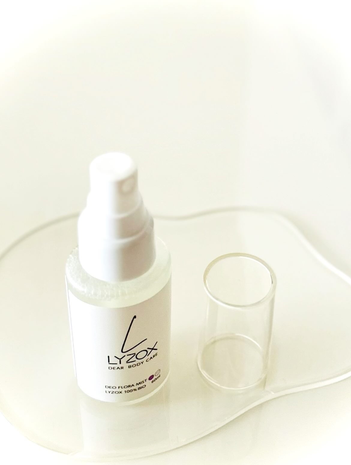 のぶあゆ on LIPS 「.頼れるアイテム"LYZバイオミスト"🌿夏の肌に、ひと吹きでう..」(7枚目)