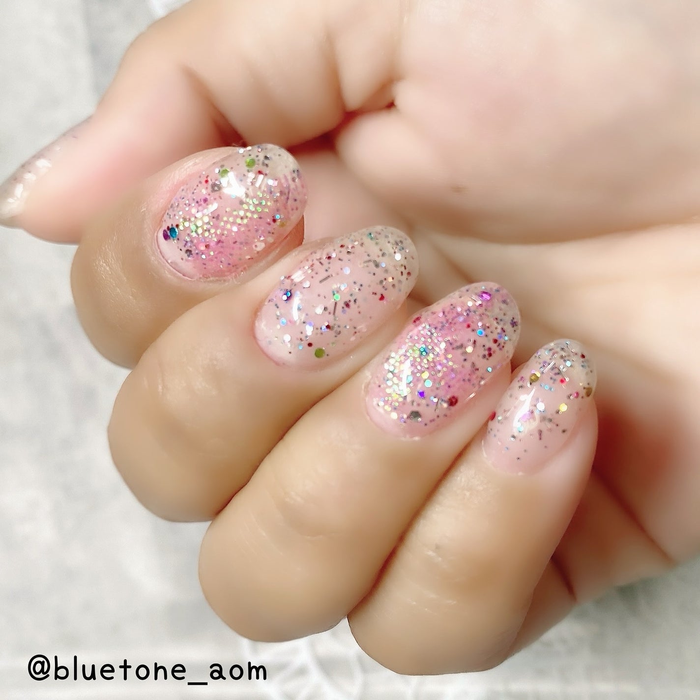 ⋆͛🦖⋆͛aomi on LIPS 「いつぞやのマイネイル💅♡お気に入りのミックスグリッター@nai..」(1枚目)