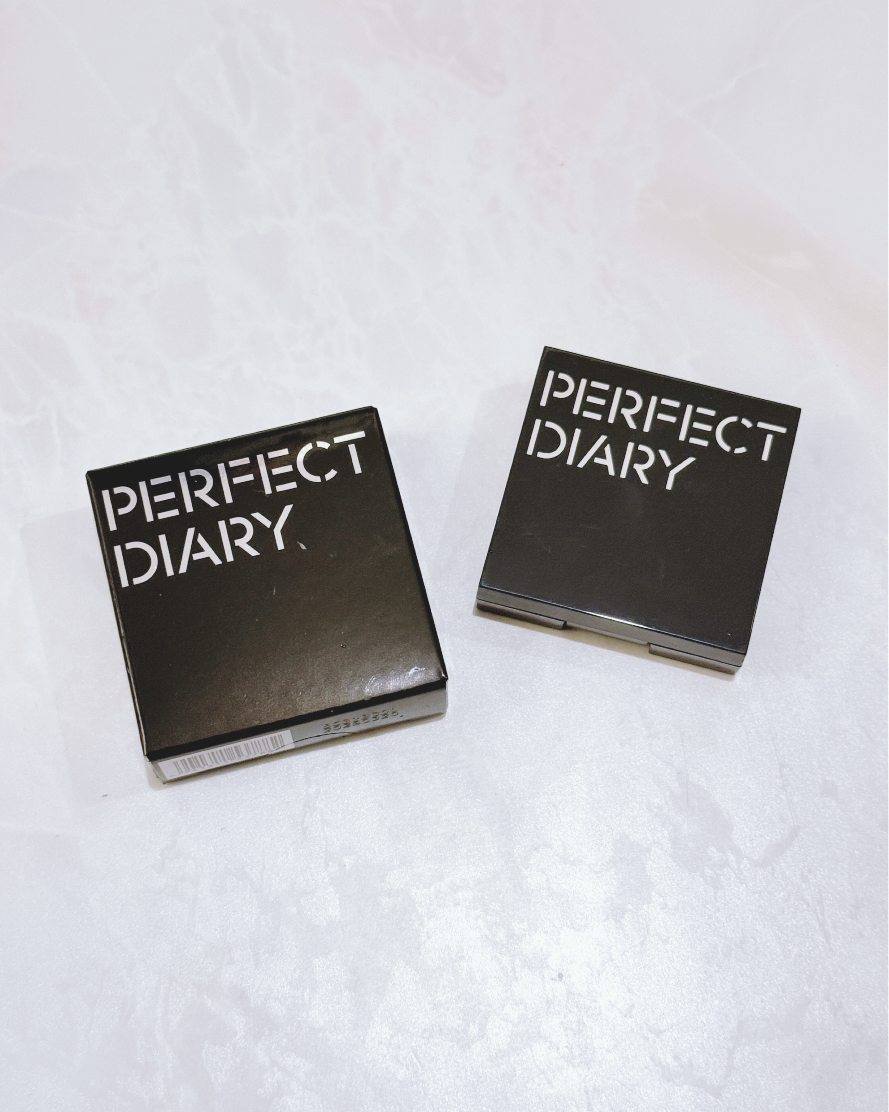 トランスルーシェント ブルーリング セッティング パウダー/PERFECT DIARY/プレストパウダーを使ったクチコミ（2枚目）