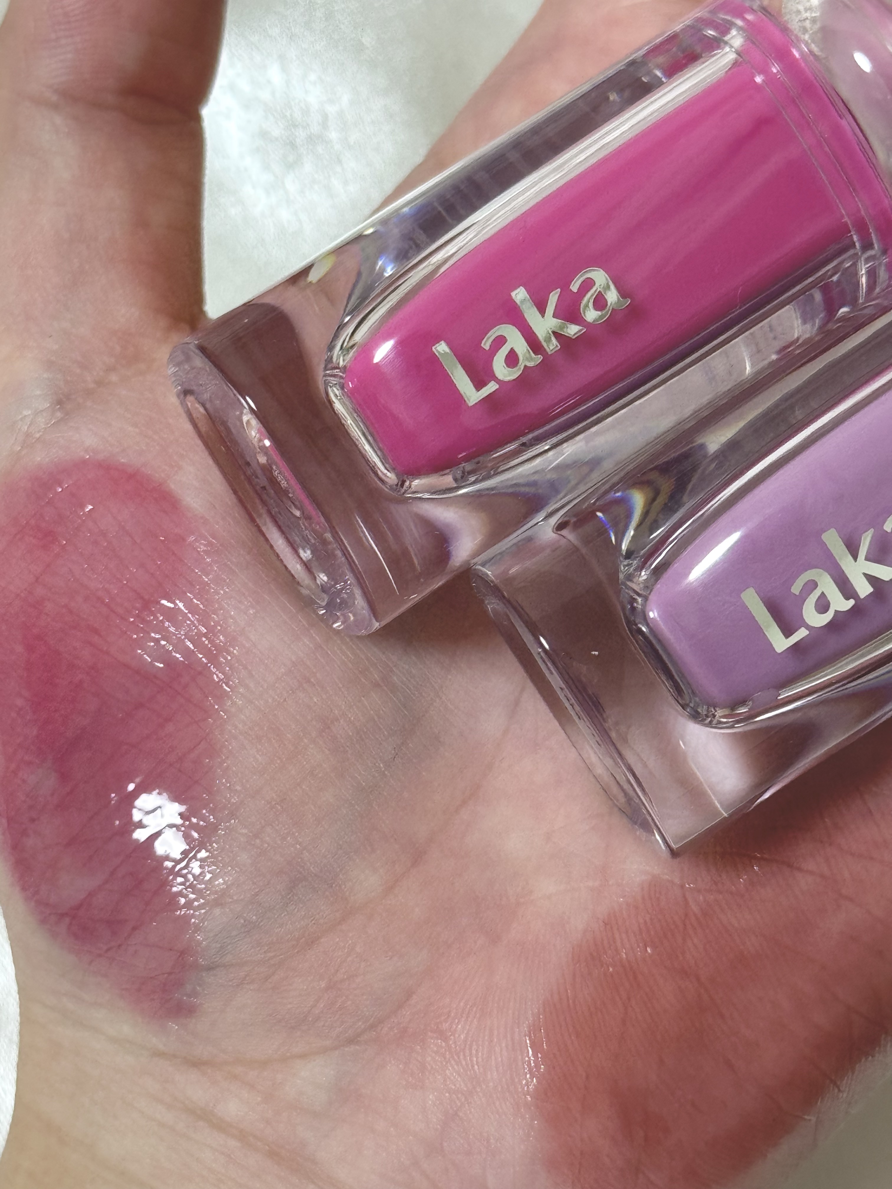 ラカ　マキシグレイヤーティント ＃609　クラッシー/Laka/リップティントを使ったクチコミ（2枚目）