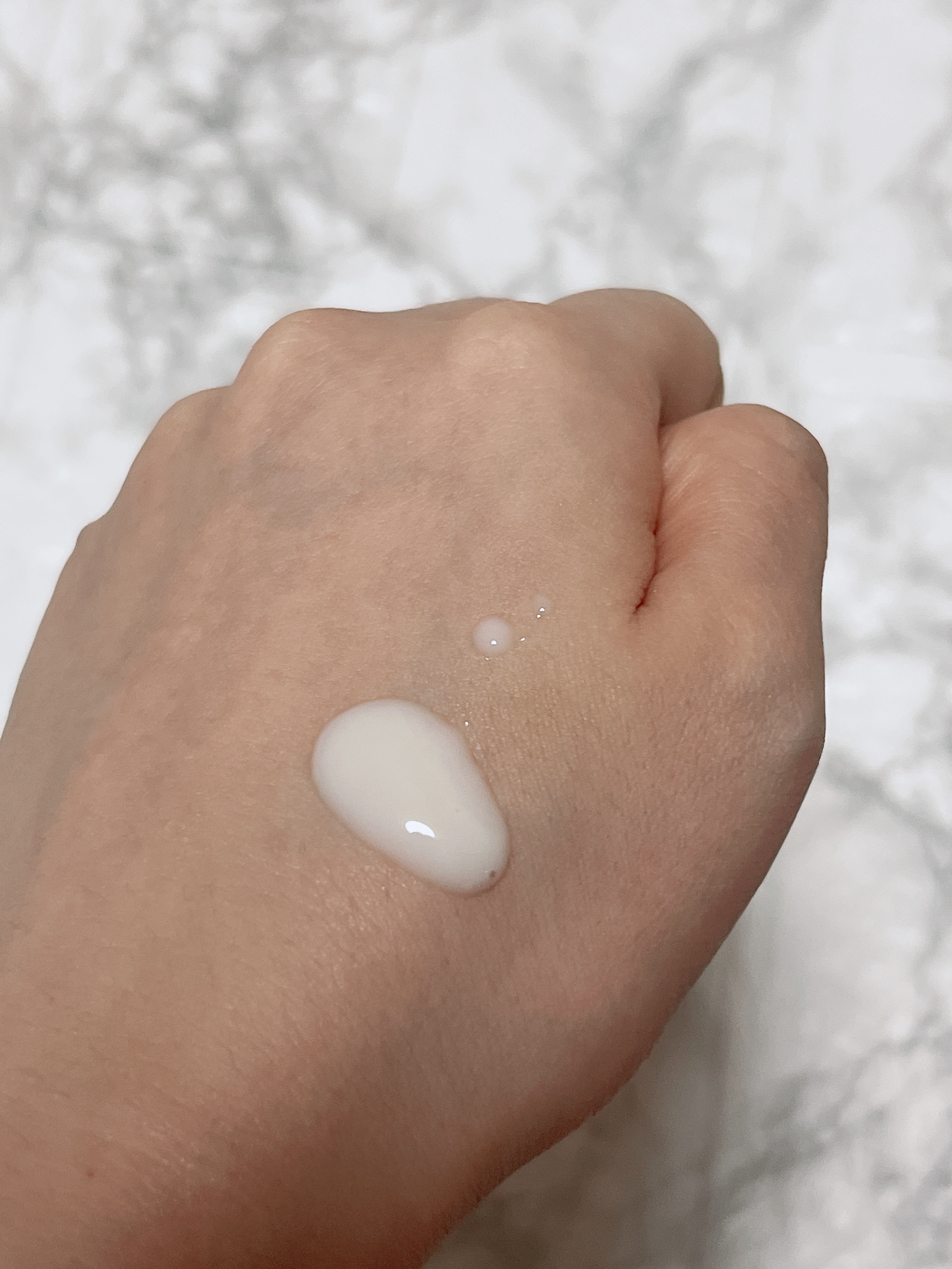 Cell Fusion C レーザーUVポアサンセラム/Cell Fusion C(セルフュージョンシー)/日焼け止めローションを使ったクチコミ（3枚目）