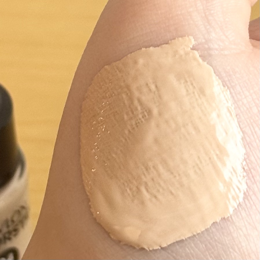 カラーステイ ロングウェア メイクアップ/REVLON/リキッドファンデーションを使ったクチコミ（2枚目）