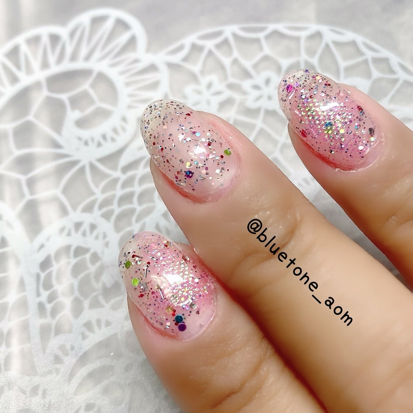 ⋆͛🦖⋆͛aomi on LIPS 「いつぞやのマイネイル💅♡お気に入りのミックスグリッター@nai..」(2枚目)