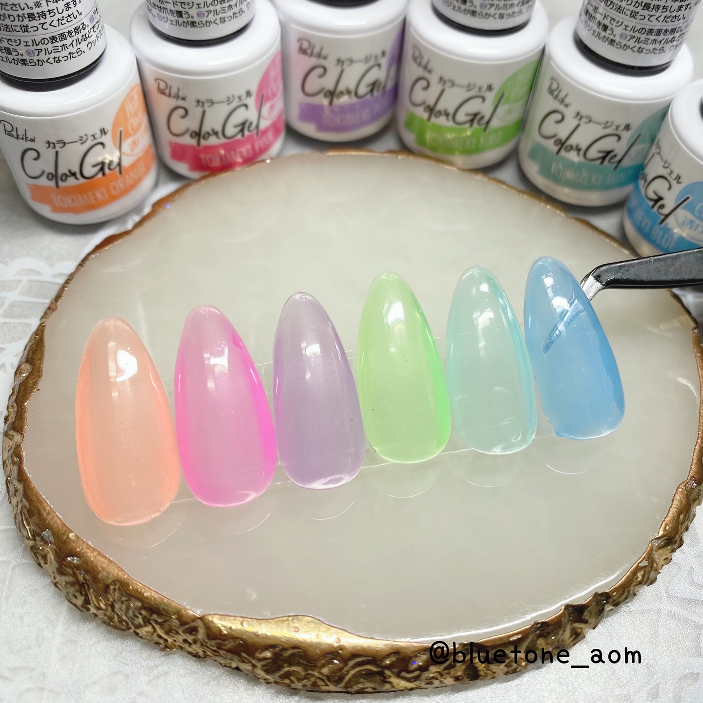 パル カラージェル/キャンドゥ/ジェルネイルを使ったクチコミ（3枚目）