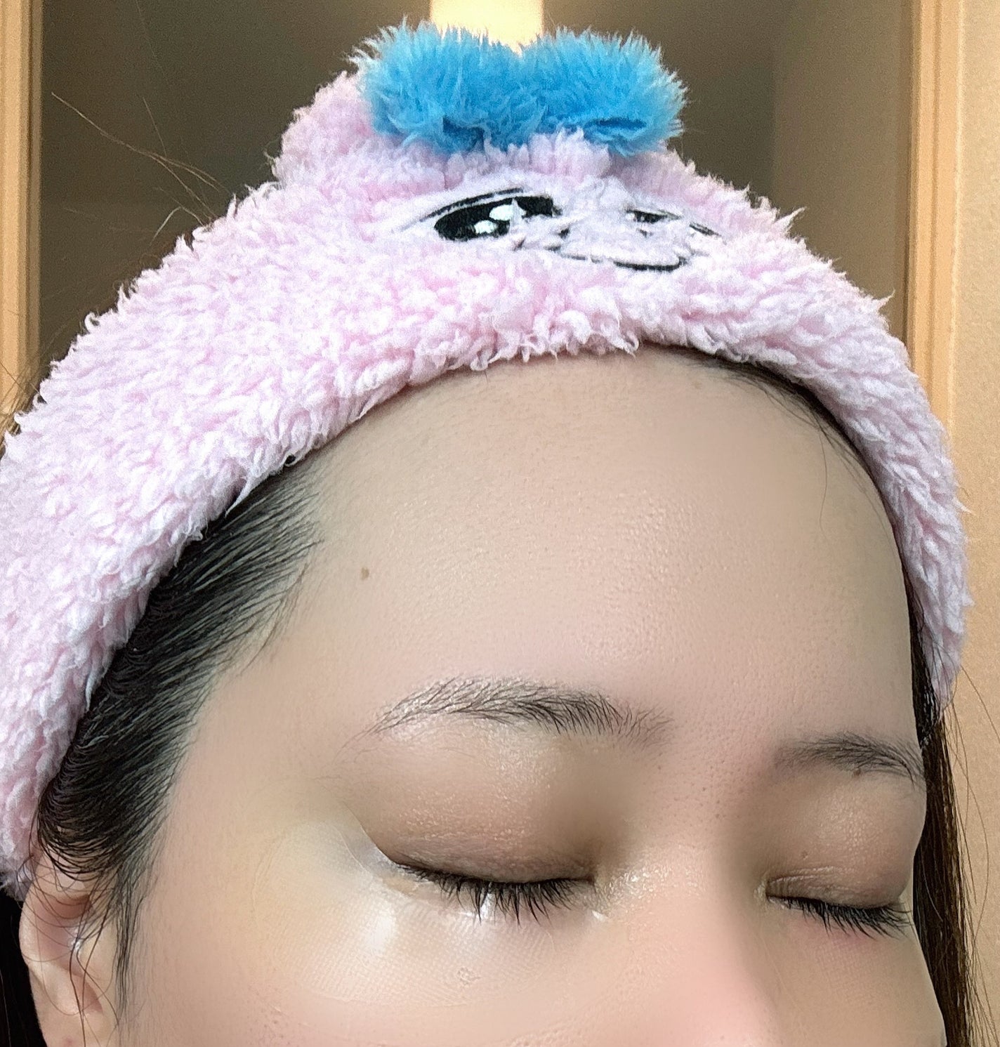 オハナンタル on LIPS 「細かいニードルのついたアイパッチ!目元にも、ほうれい線にも効く..」(3枚目)