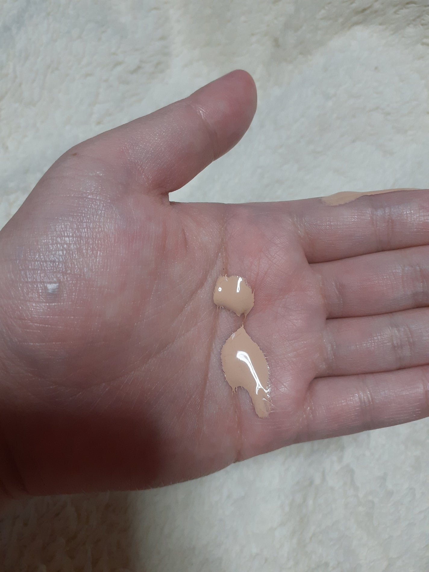 エッセンスリキッド EX/マキアージュ/リキッドファンデーションを使ったクチコミ(2枚目)