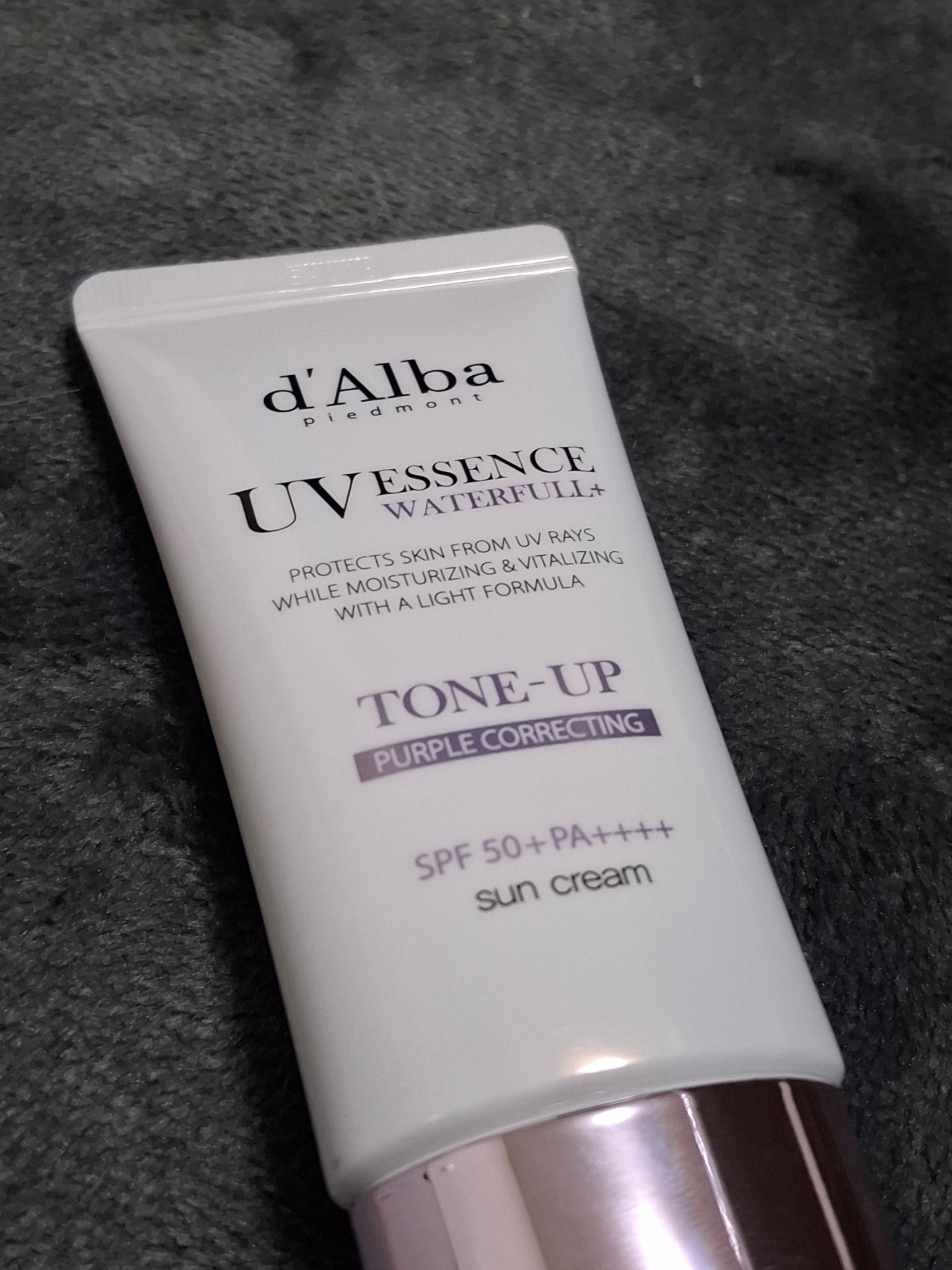 ダルバ ウォータフル トーンアップ サンクリーム(パープル)/ダルバ/日焼け止めクリームを使ったクチコミ（1枚目）