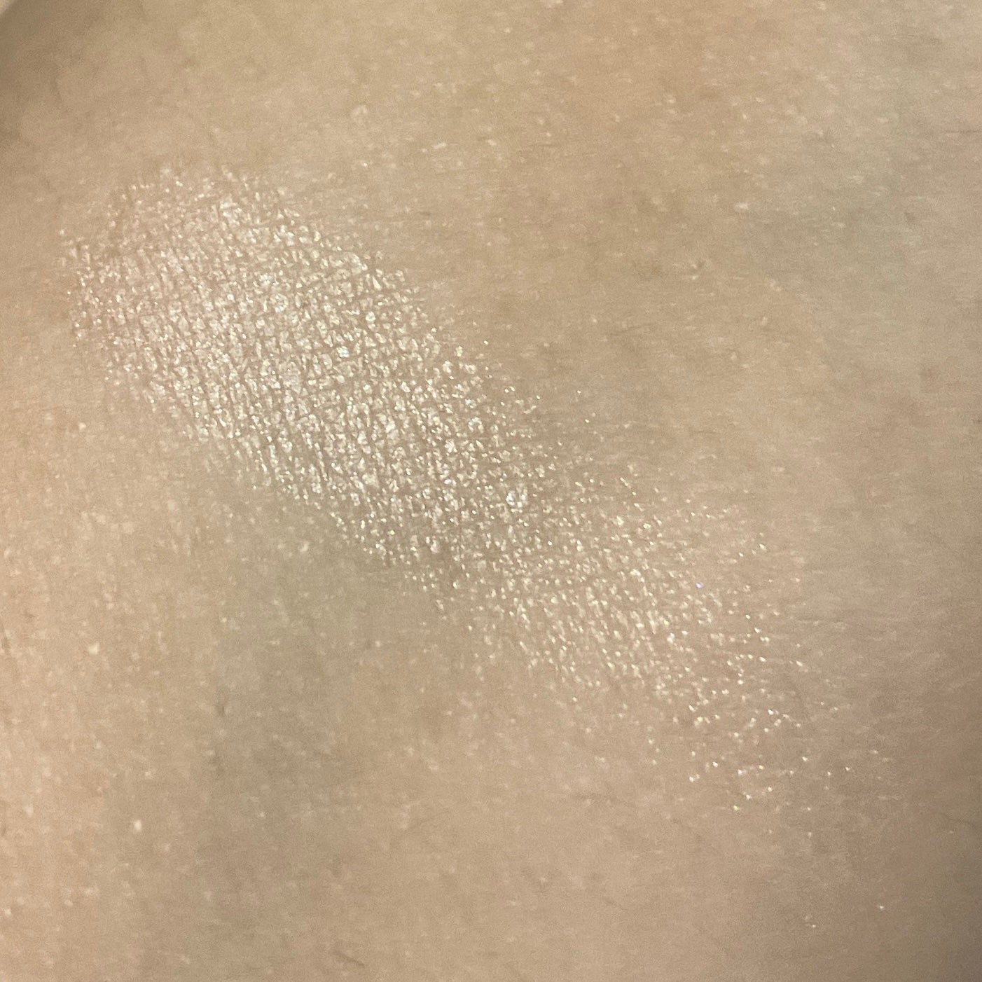 ローズグロウ イルミネーター /ローラ メルシエ/プレストパウダーを使ったクチコミ(3枚目)