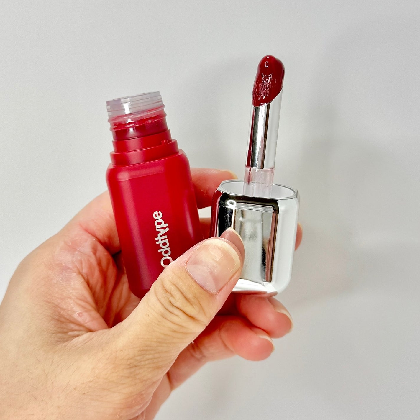 アンシーン バルーンティント/Oddtype/リップティントを使ったクチコミ(2枚目)