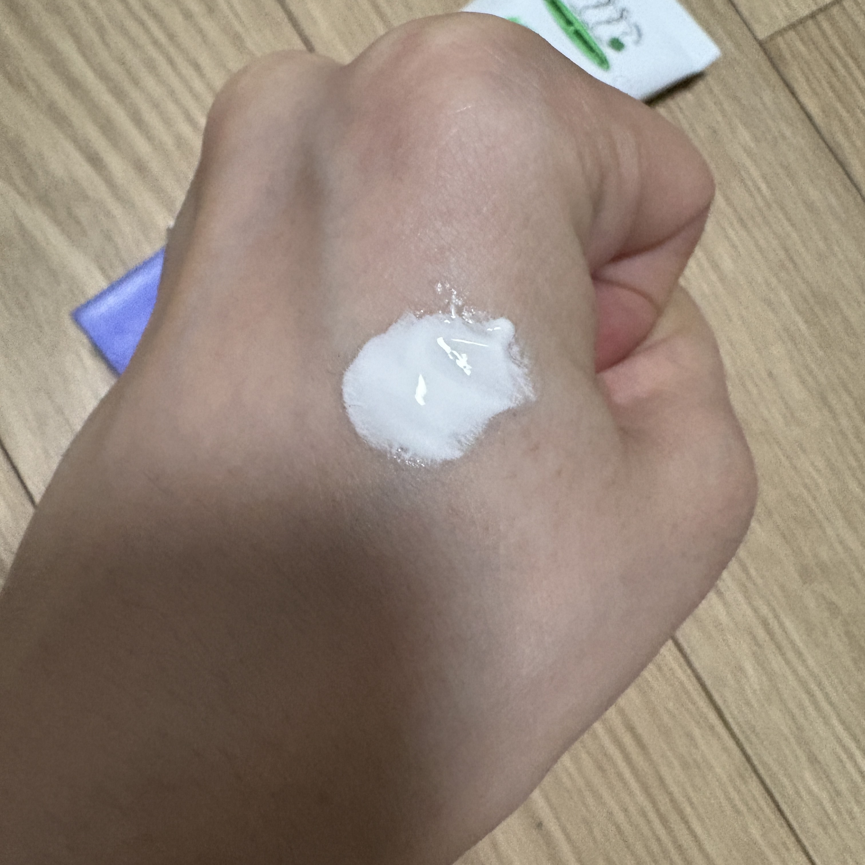 オールアバウトグロウトーンアップクリーム/CHASIN'RABBITS/化粧下地を使ったクチコミ（2枚目）