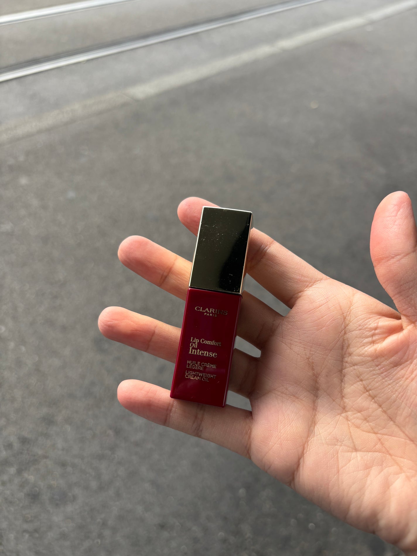 トマト on LIPS 「めっちゃお気に入り。落ちないし荒れない!色も濃くて可愛い。使い..」(1枚目)