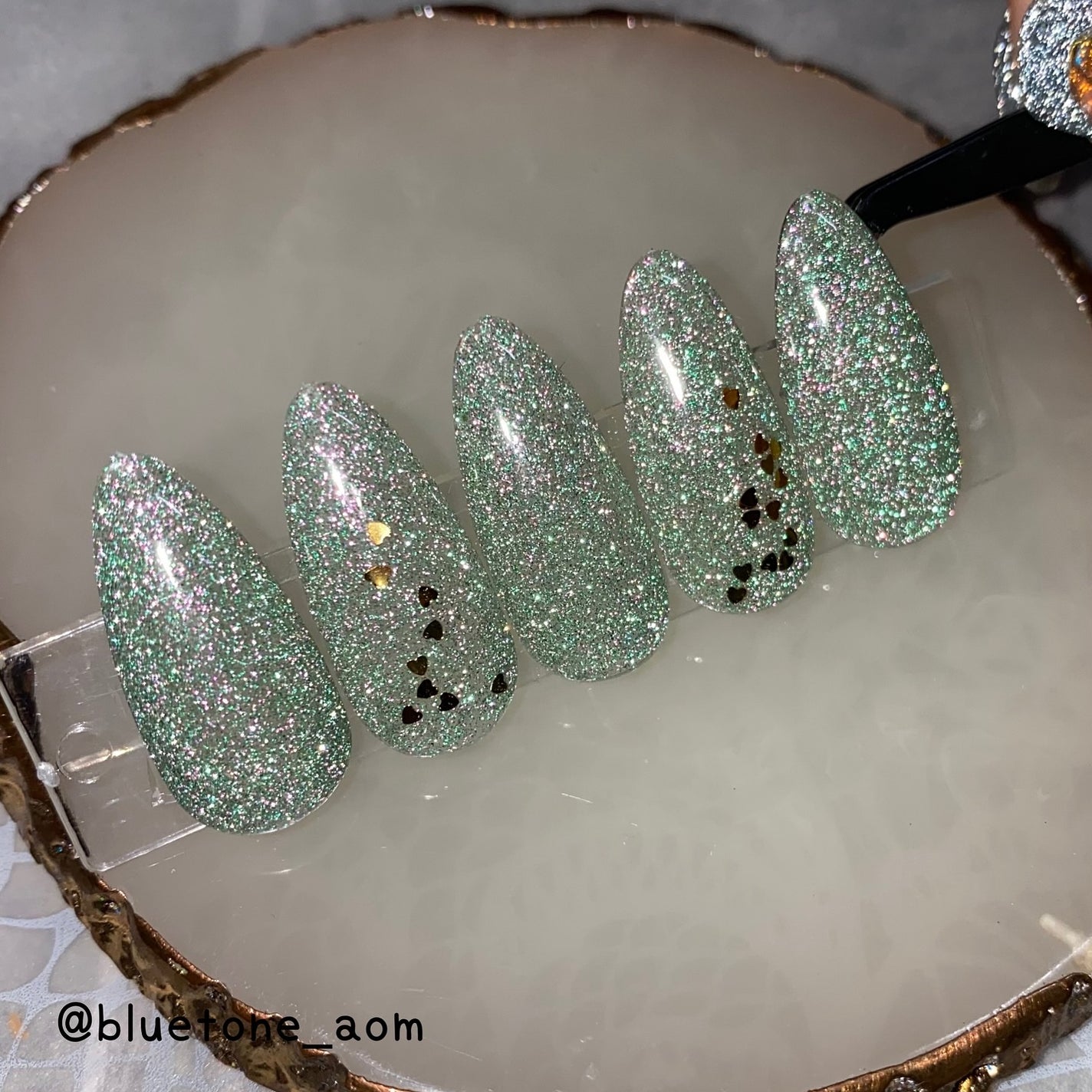 ⋆͛🦖⋆͛aomi on LIPS 「グリーンフラッシュにピンクがチラリ|´︶`*)♡さりげないピン..」(9枚目)