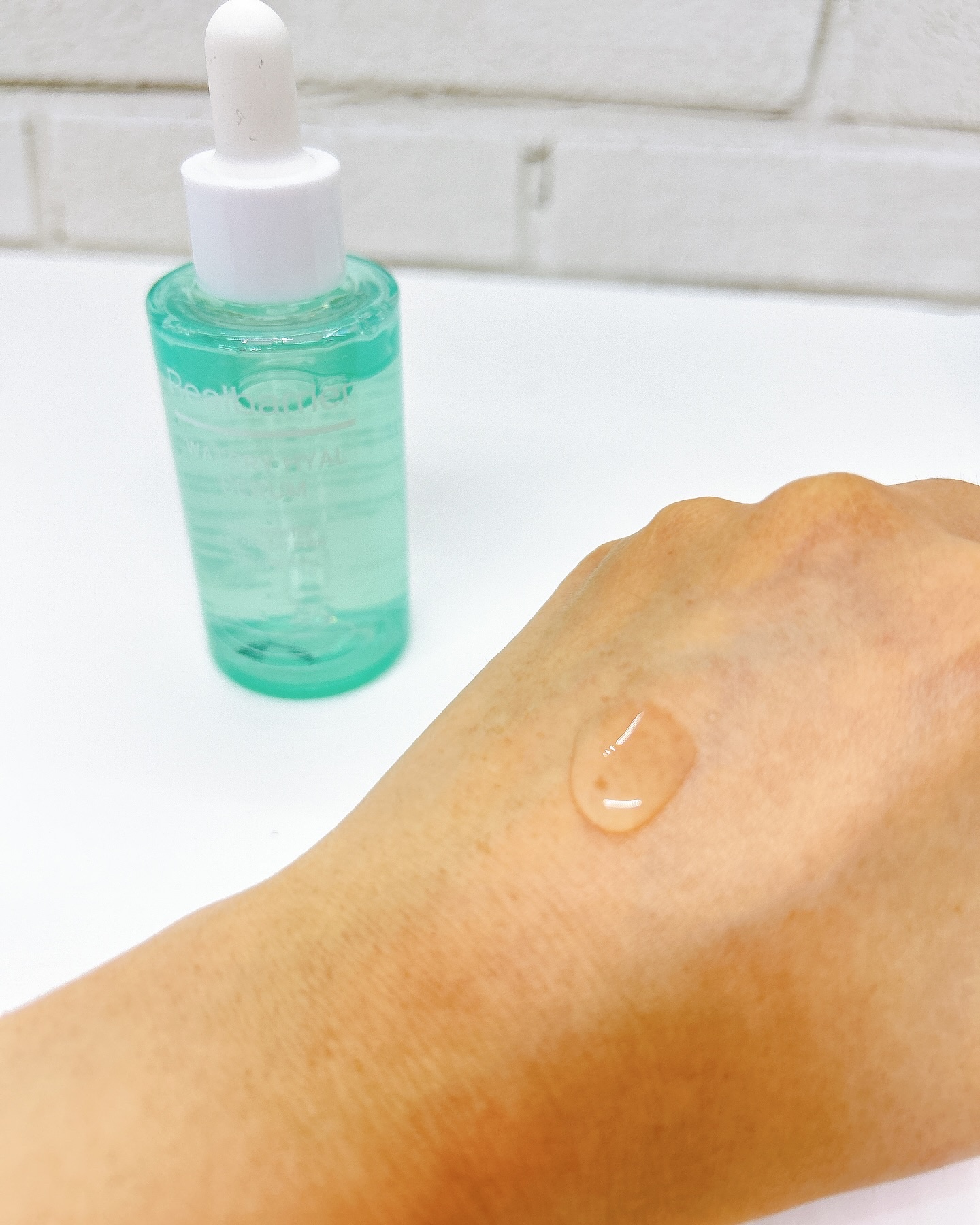 ウォータリー ヒアル セラム/Real Barrier/美容液を使ったクチコミ（3枚目）