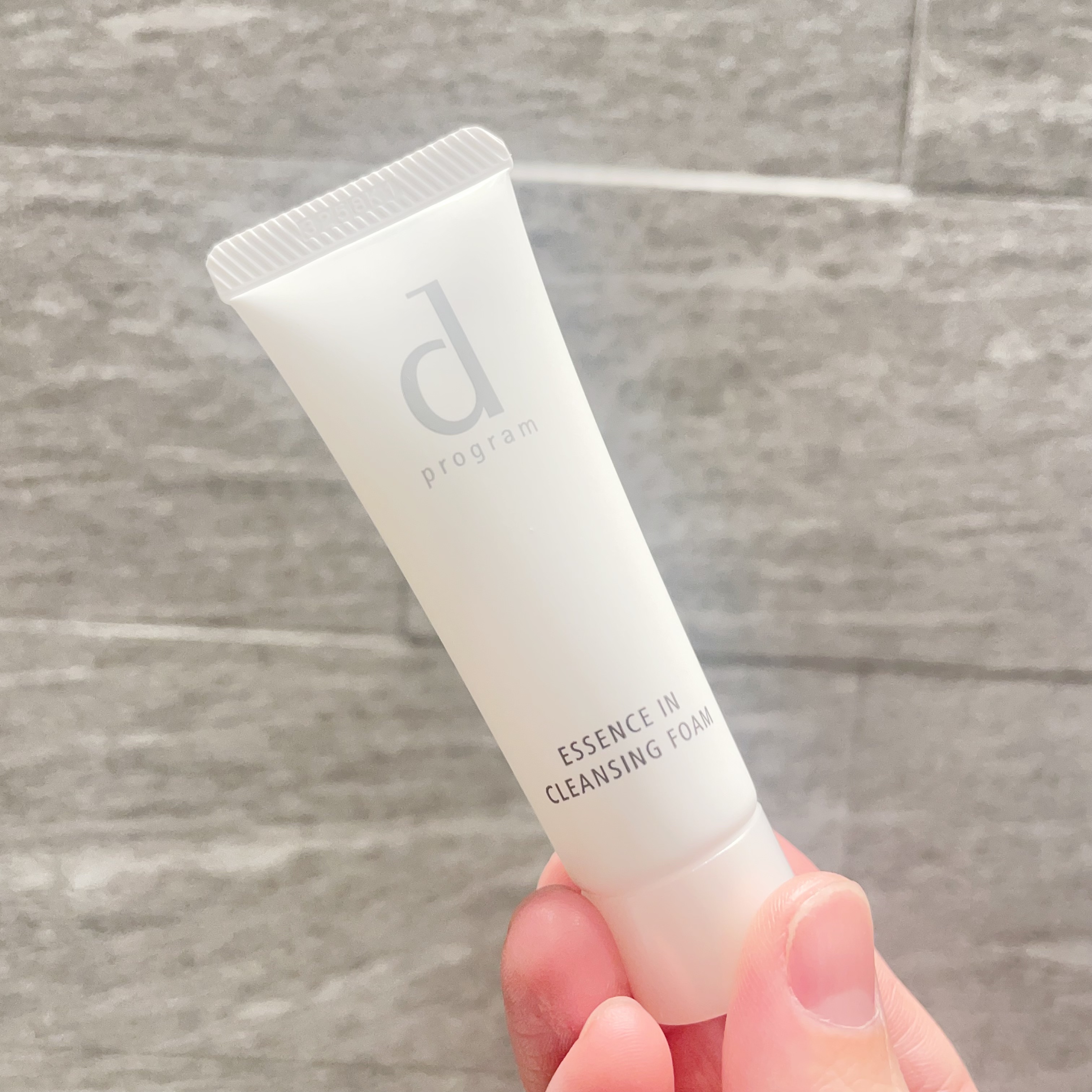 エッセンスイン クレンジングフォーム トライアルサイズ/d プログラム/洗顔フォームを使ったクチコミ（1枚目）