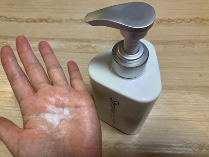 ストレートシャンプー/ストレートトリートメント ホワイトブロッサムの香り/Straine/市販シャンプーを使ったクチコミ(3枚目)