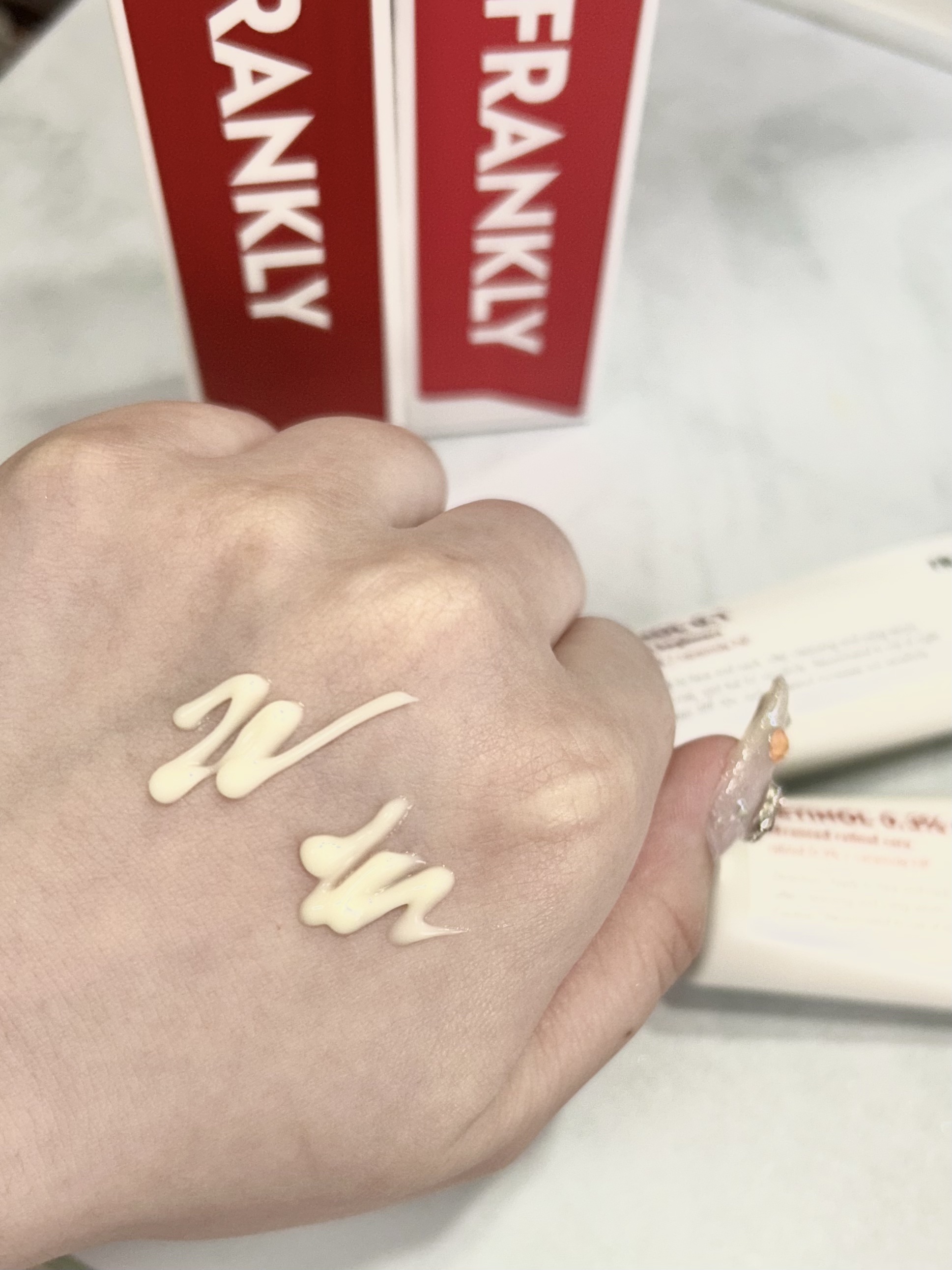 レチノール0.3クリーム/Frankly/フェイスクリームを使ったクチコミ（2枚目）