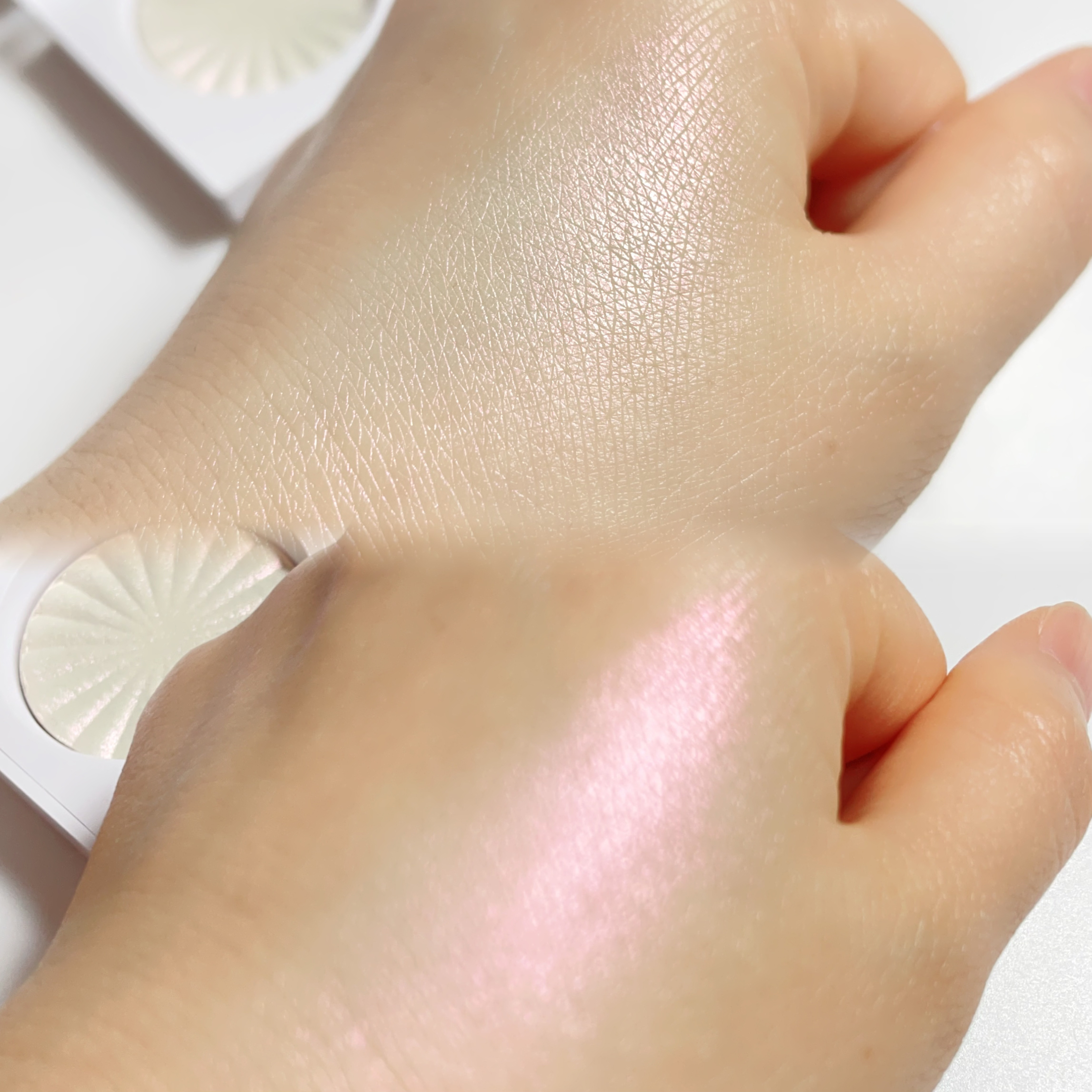 OFRA mini Highlighter/Ofra Cosmetics/パウダーハイライトを使ったクチコミ（3枚目）