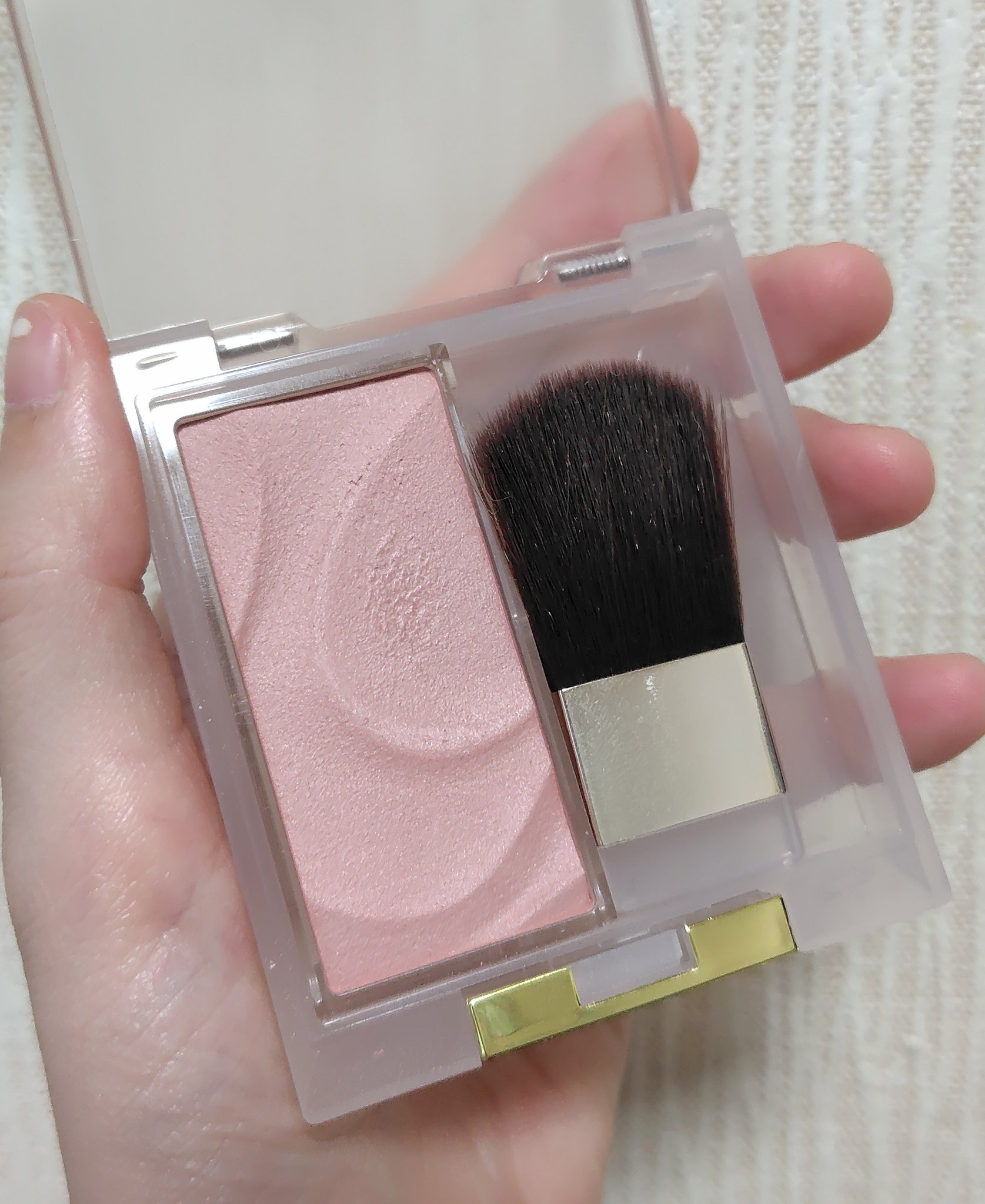 シームレストーン ブラッシュ SB02 シスター/excel/パウダーチークを使ったクチコミ（1枚目）