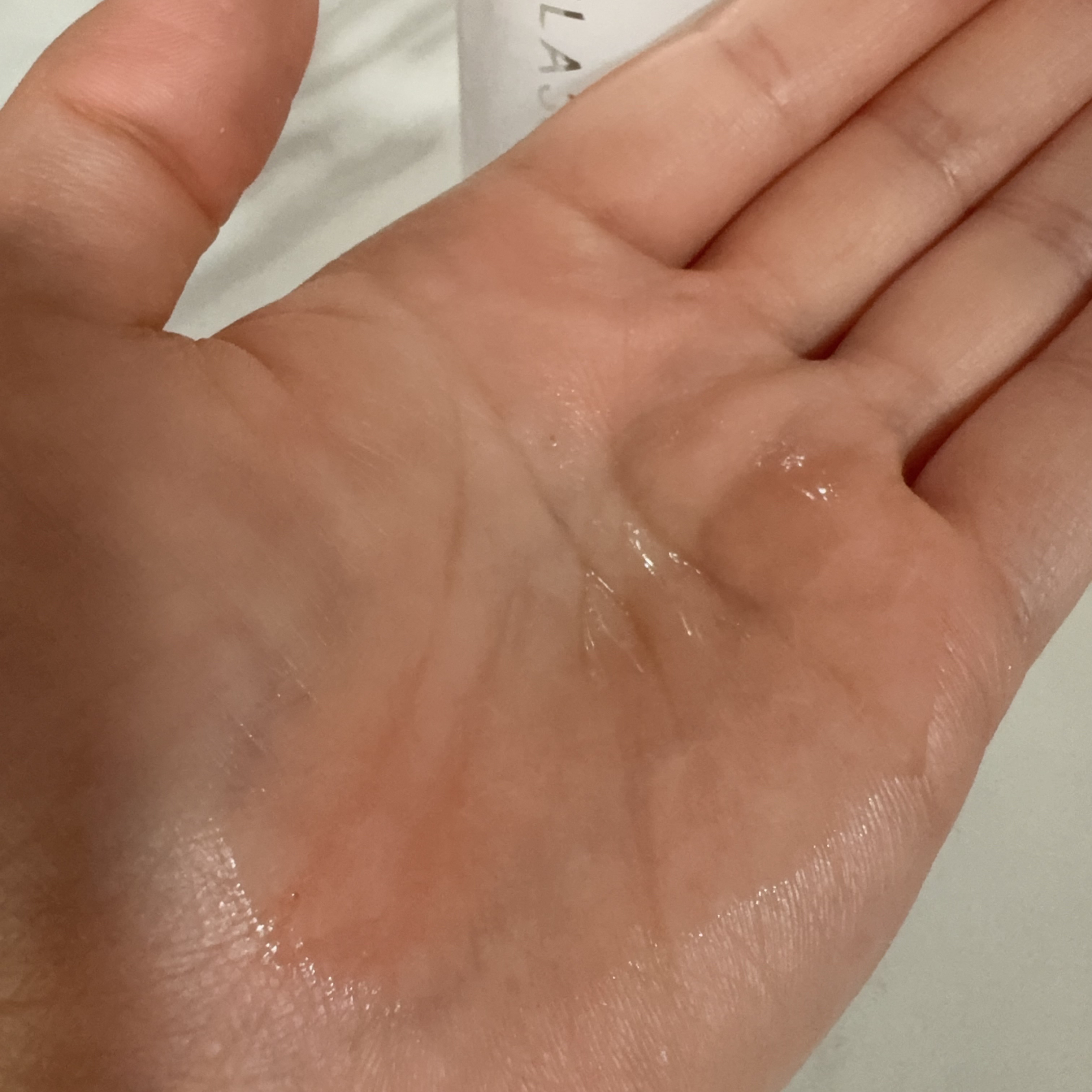 グラスーン　グルタブライト　ＶＣ　コンデンスドロップ/GLASSOON/美容液を使ったクチコミ（3枚目）