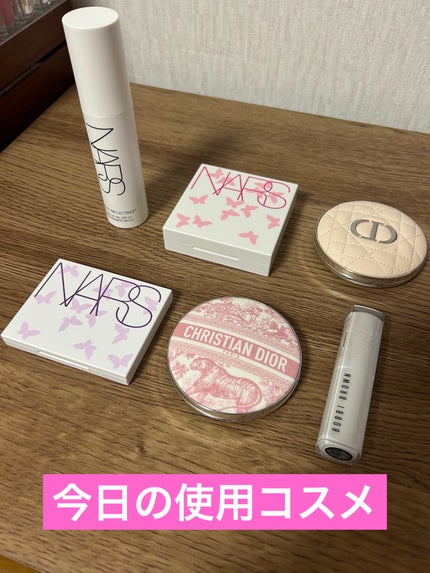 エクストラ カラー シャイン 681 ヌードペタル/BOBBI BROWN/口紅を使ったクチコミ(1枚目)